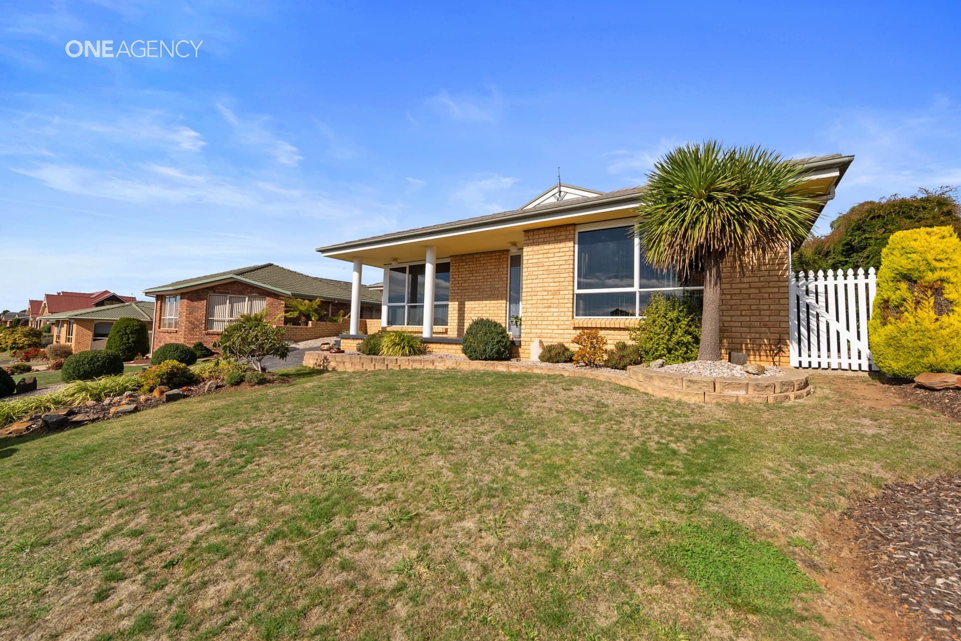 33 St Andrews Drive, Devonport, Devonport - Thumbnail 2