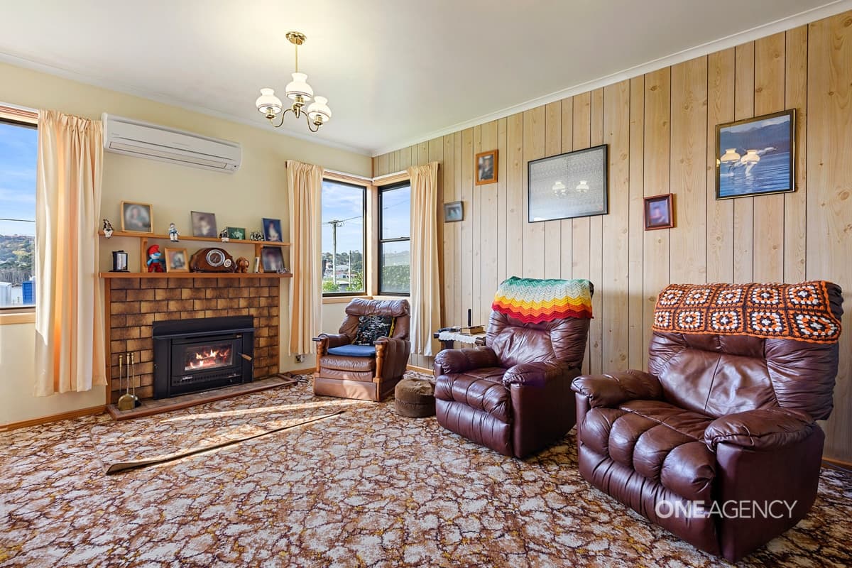20 West Esplanade, Smithton, Smithton - Thumbnail 2