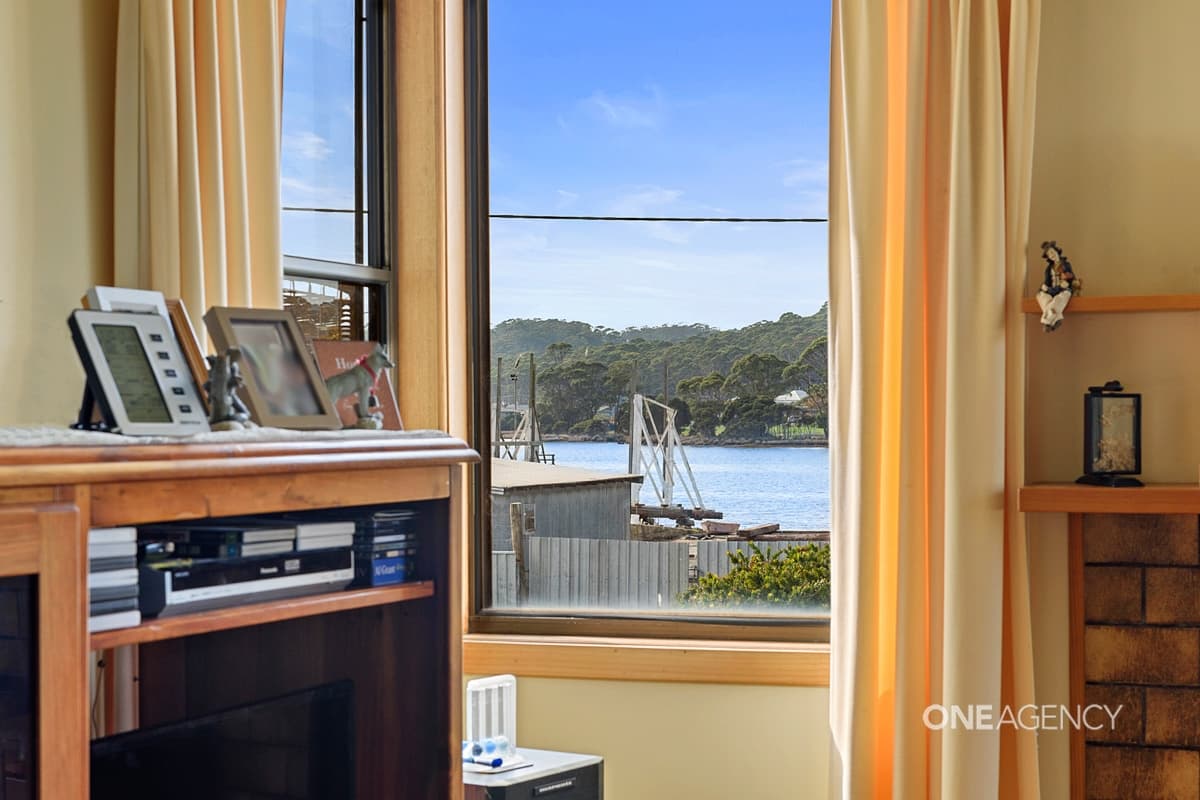 20 West Esplanade, Smithton, Smithton - Thumbnail 3