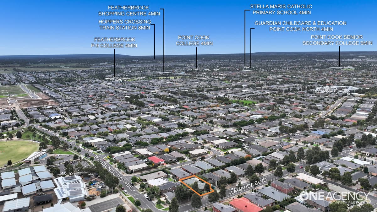 82 Alamanda Bvd, Point Cook, Point Cook - Thumbnail 3