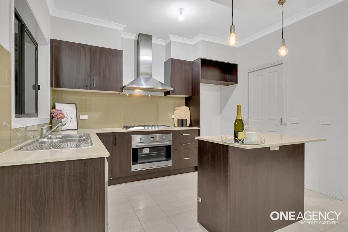 82 Alamanda Bvd, Point Cook, Point Cook - Thumbnail 8