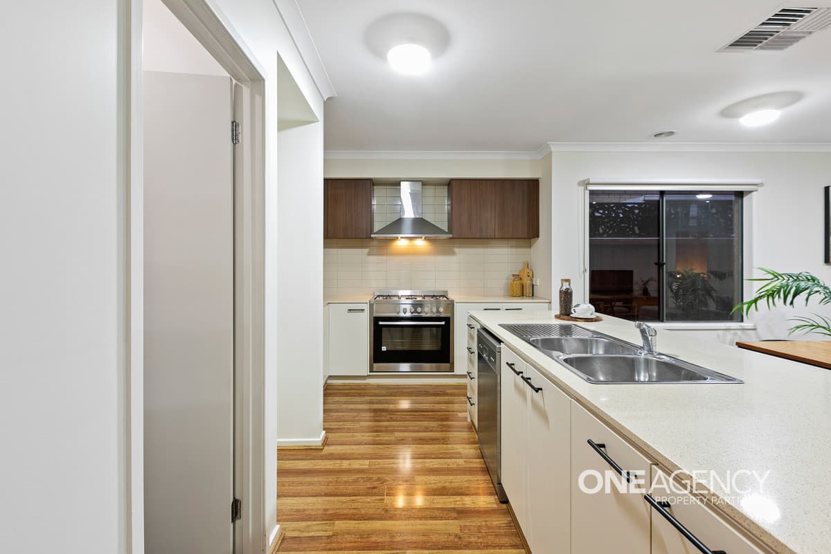 11 Marble Road, Point Cook, Point Cook - Thumbnail 4