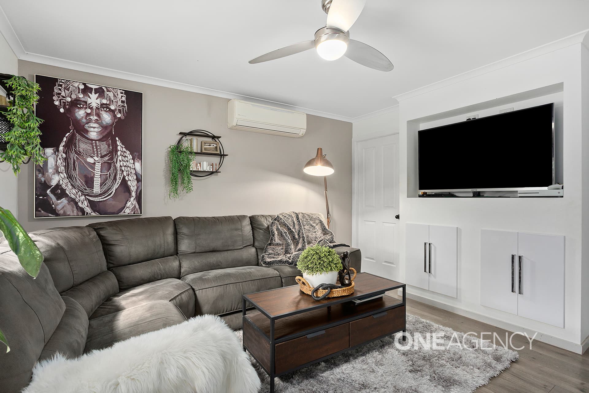 23 Sierra Drive, Horsley, Horsley - Thumbnail 4
