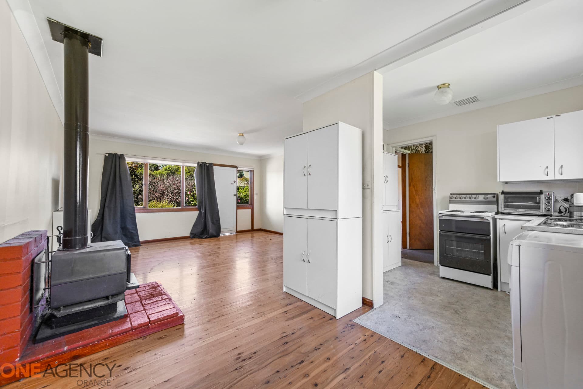 4 Bundarra Crescent, Orange, Orange - Thumbnail 3