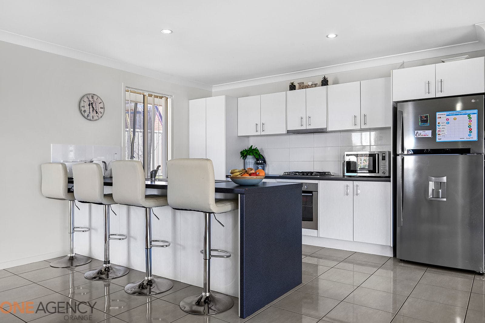 54 Honeyman Drive, Orange, Orange - Thumbnail 2