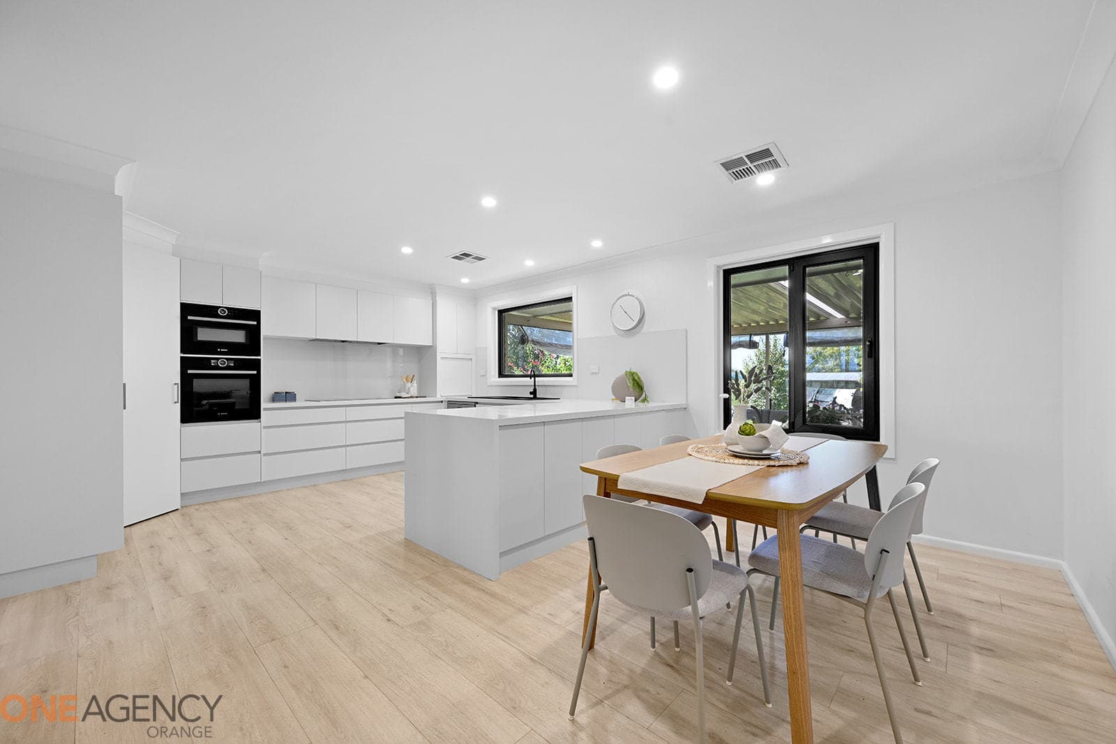 46 Carcoar Street, Spring Hill, Spring Hill - Thumbnail 4
