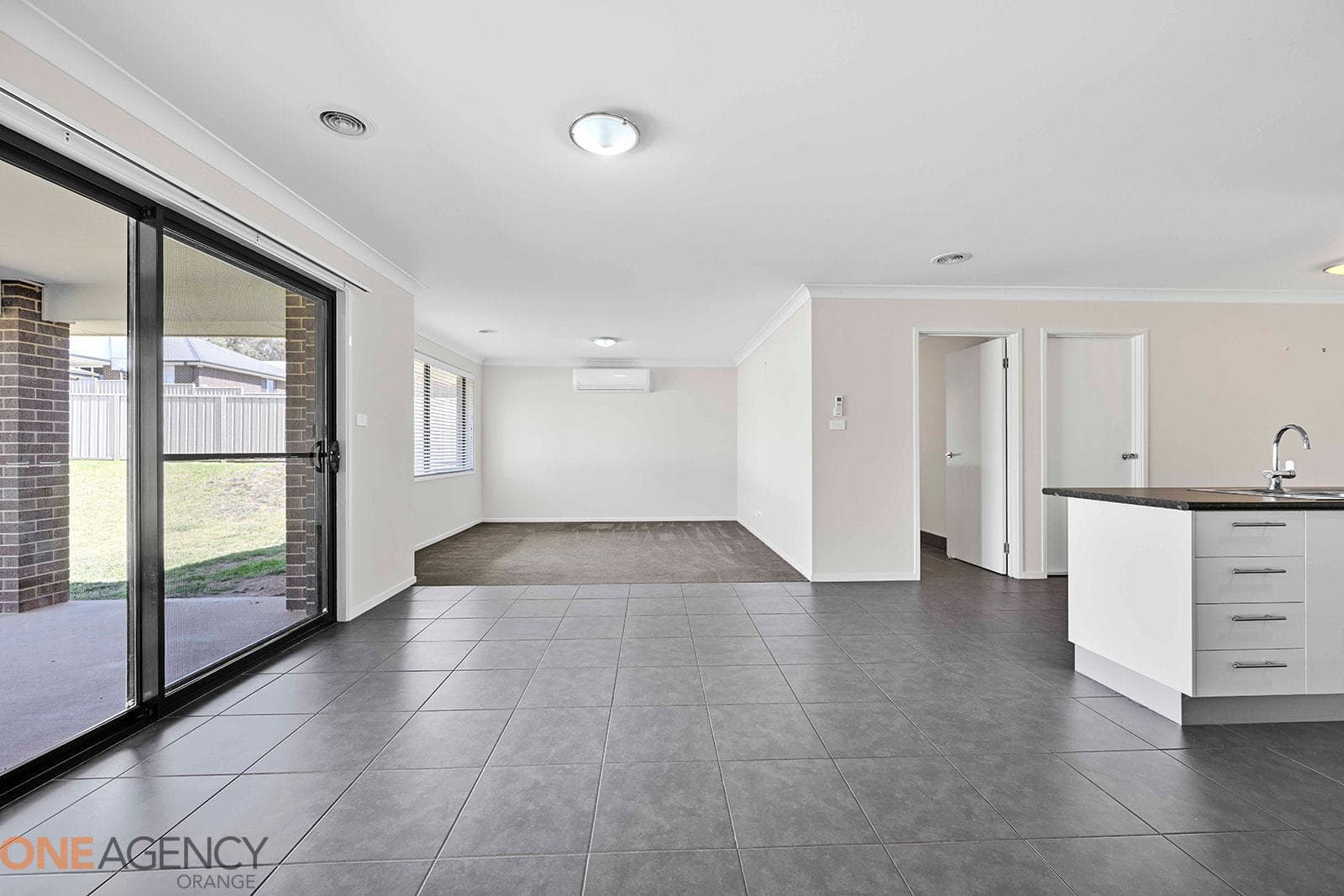 66 Glasson Drive, Orange, Orange - Thumbnail 2