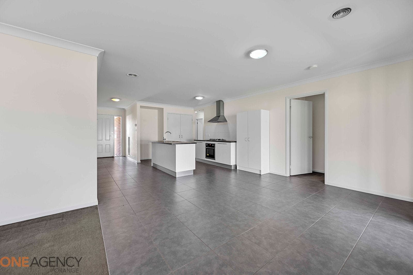 66 Glasson Drive, Orange, Orange - Thumbnail 6