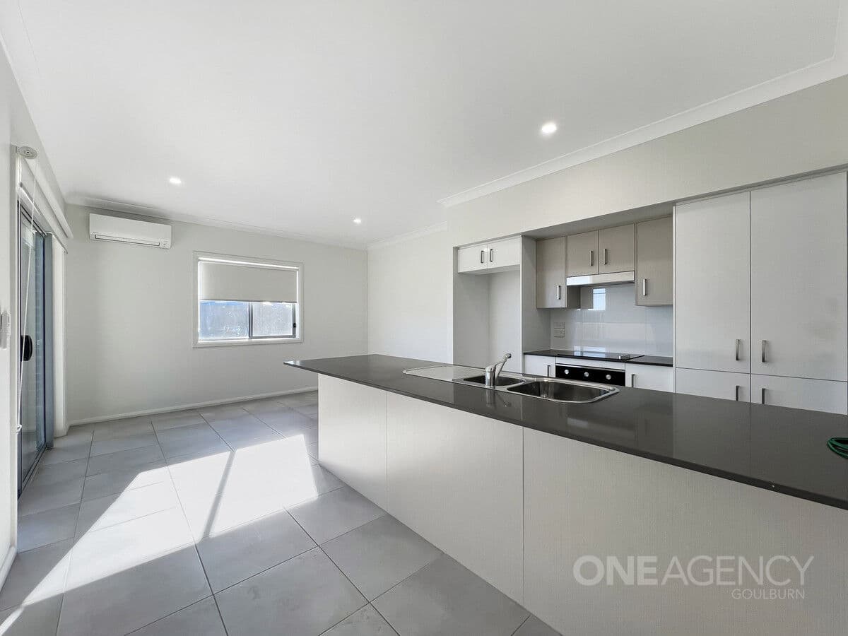 1/27 Roebuck Street, Goulburn, Goulburn - Thumbnail 2