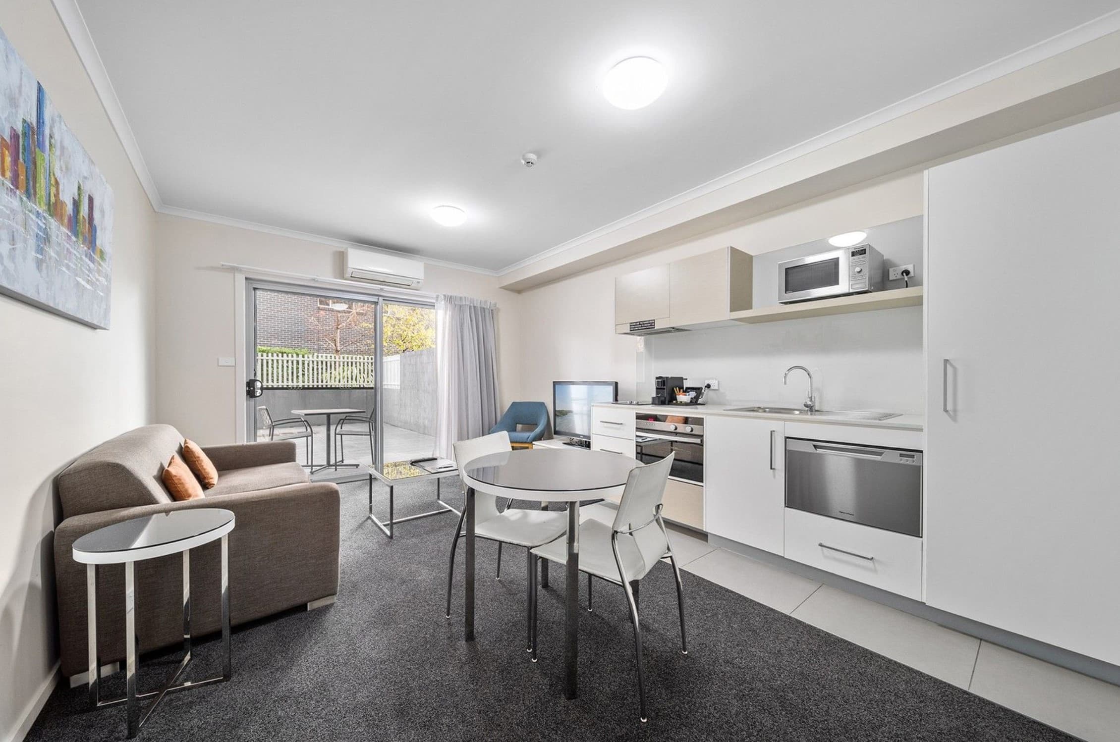 173/150 Anketell Street, Greenway, Greenway - Thumbnail 3