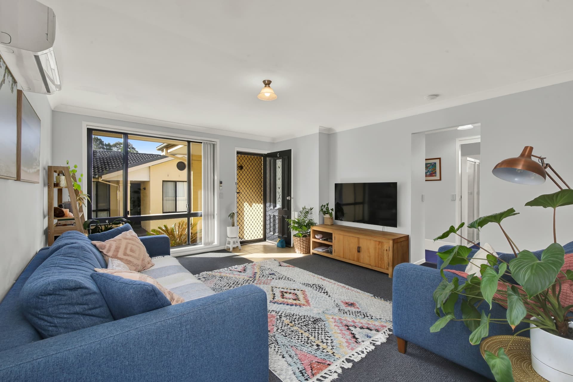 6/7 King Street, Ourimbah, Ourimbah - Thumbnail 2