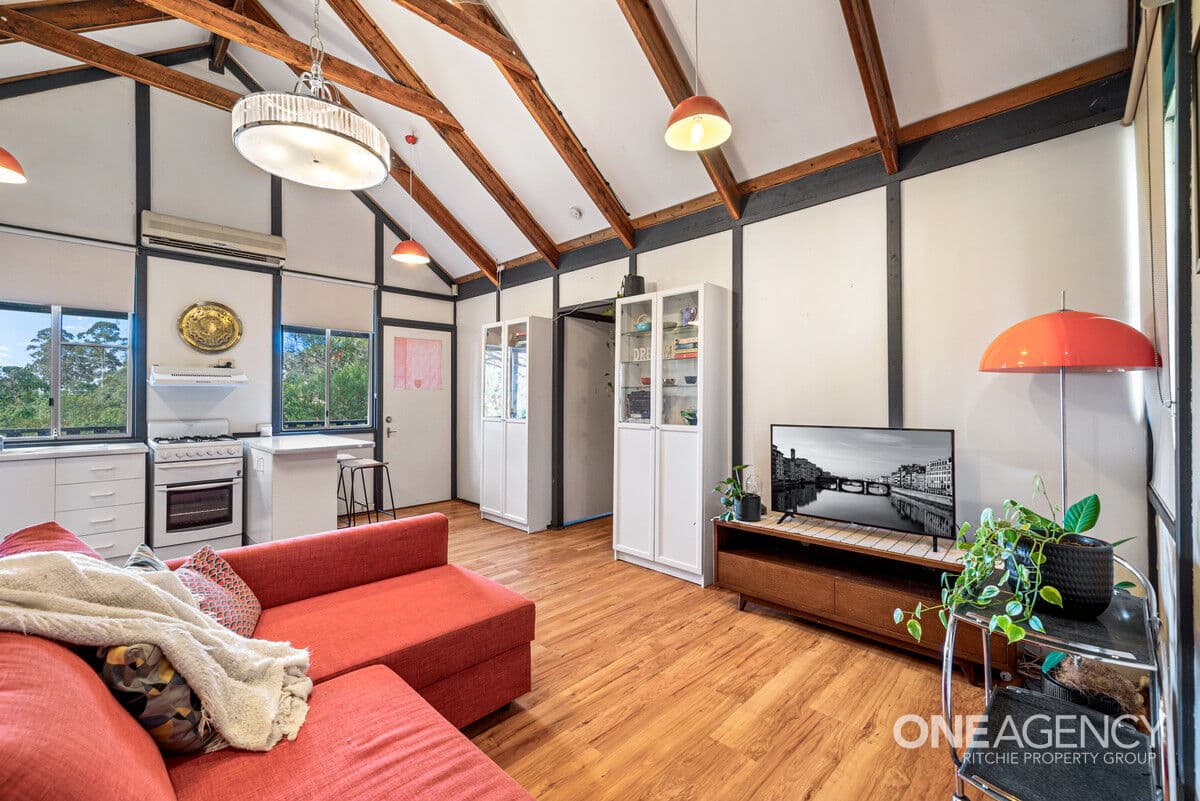 9 Clifton Avenue, Faulconbridge, Faulconbridge - Thumbnail 4