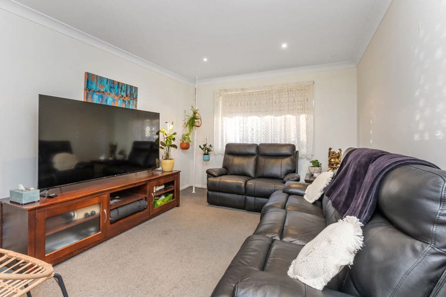 3 NATHAN Place, Kooringal, Kooringal - Thumbnail 3