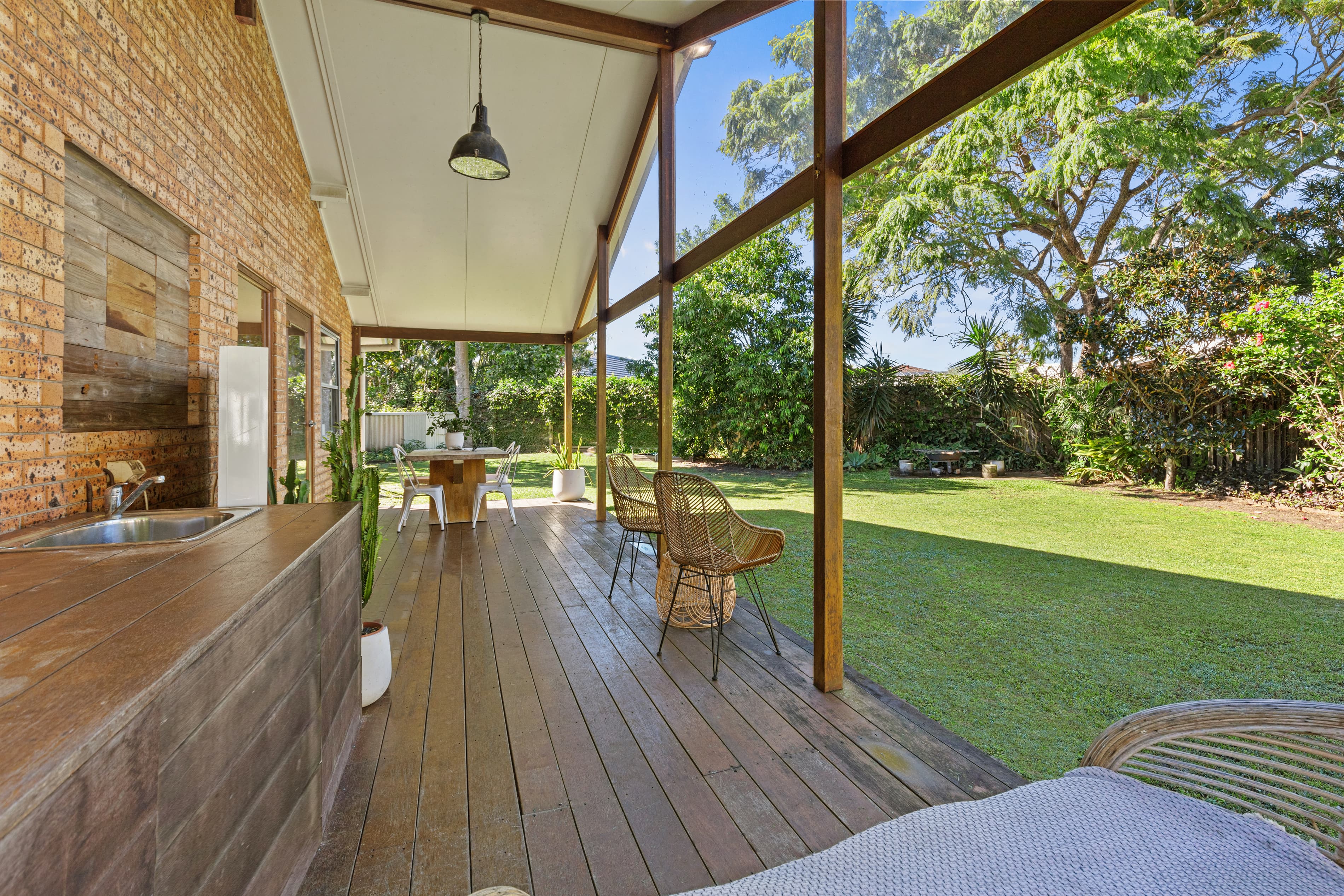 2/17 Timana Avenue, Mermaid Waters, Mermaid Waters - Thumbnail 3