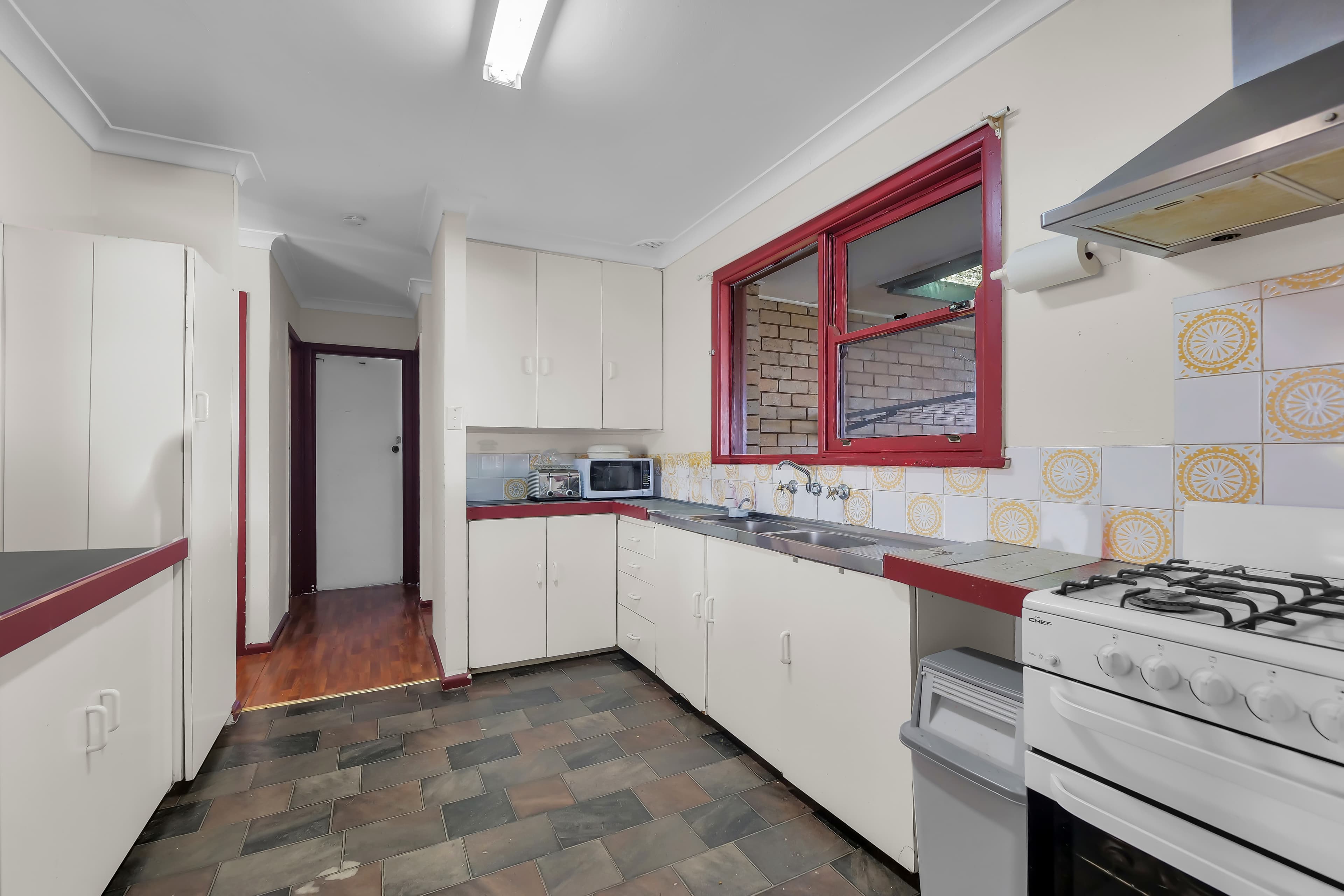 24 Patterson Street, Tahmoor, Tahmoor - Thumbnail 5