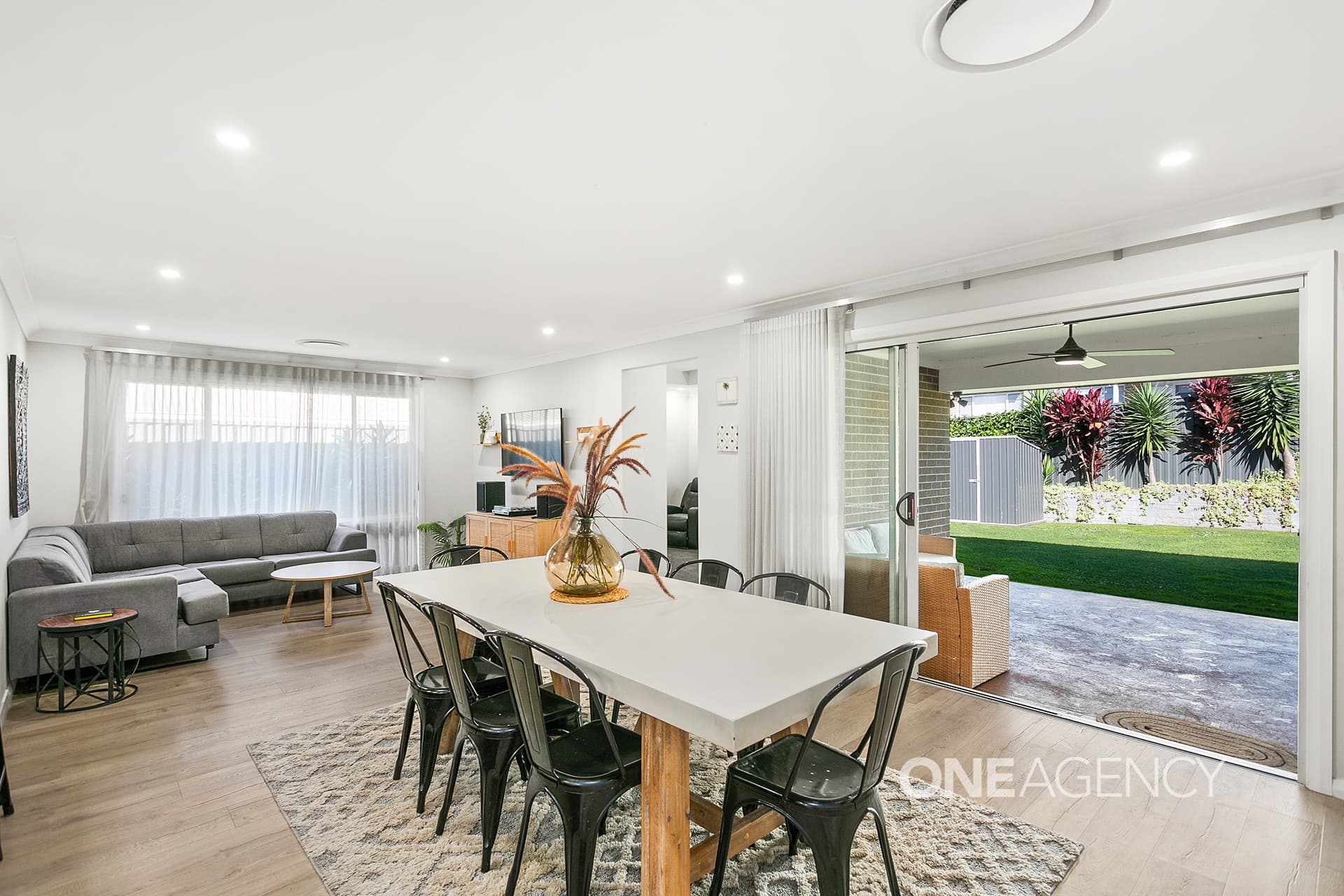 33 Wildflower Crescent, Calderwood, Calderwood - Thumbnail 3