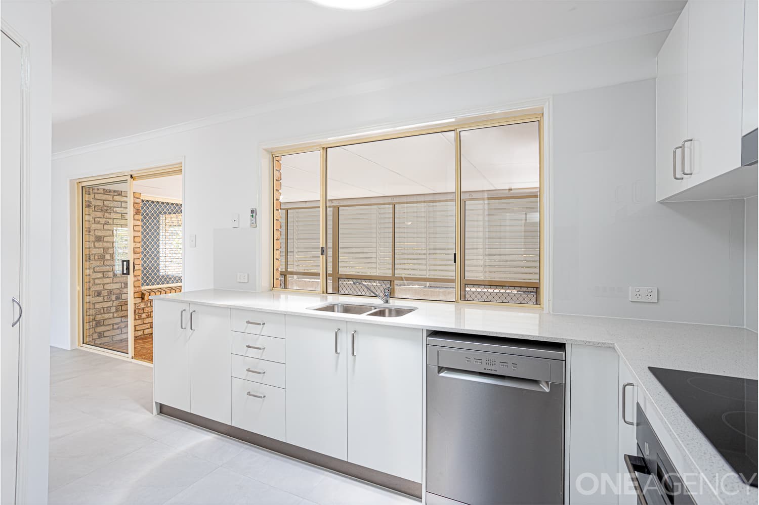 3 Lynanda Court, Rothwell, Rothwell - Thumbnail 7