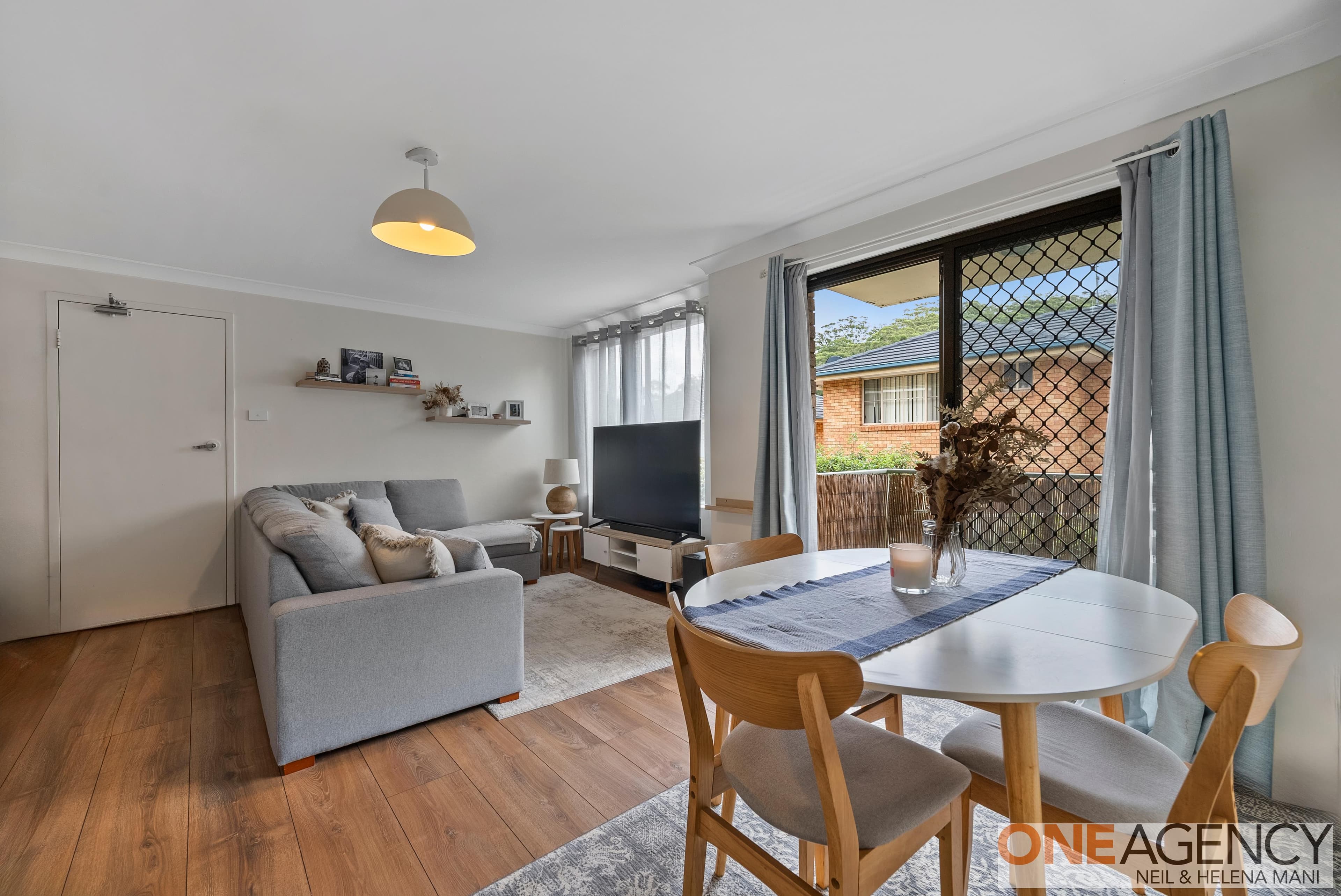 1/50 Frederick Street, Point Frederick, Point Frederick - Thumbnail 3