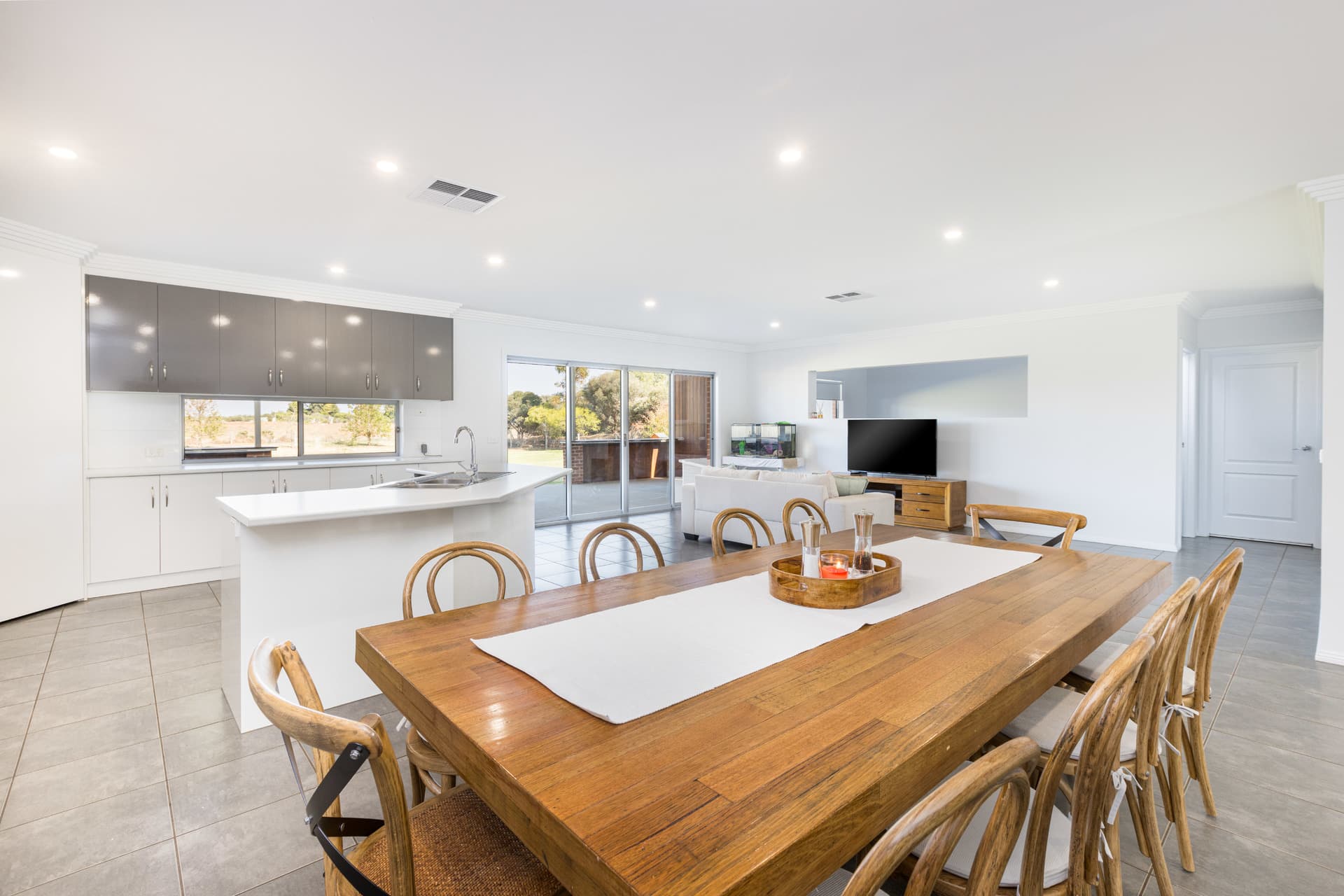 4 Clifton Hill Court, Birdwoodton, Birdwoodton - Thumbnail 5