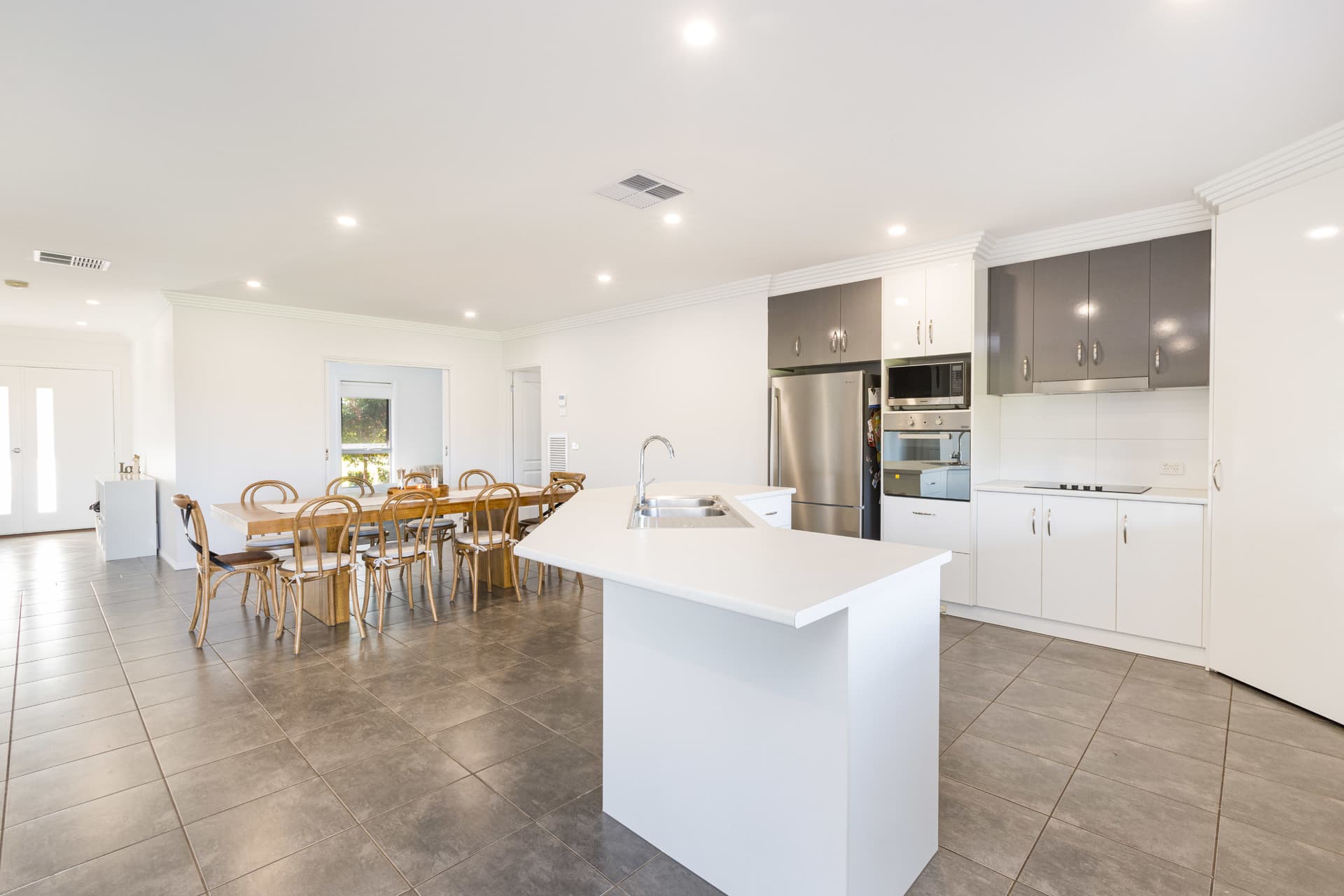 4 Clifton Hill Court, Birdwoodton, Birdwoodton - Thumbnail 8