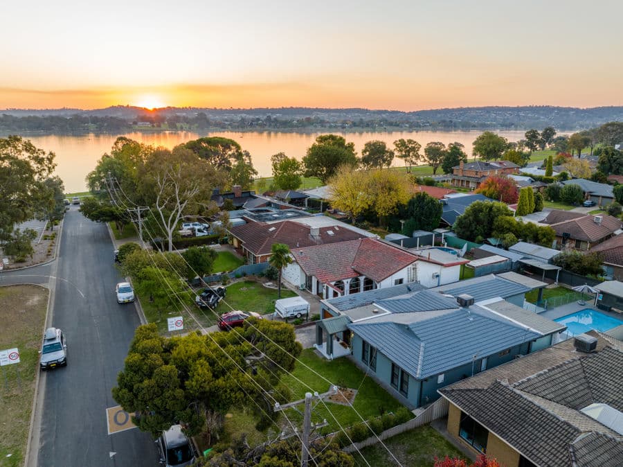 25 LAKE Street, Lake Albert, Lake Albert - Thumbnail 3