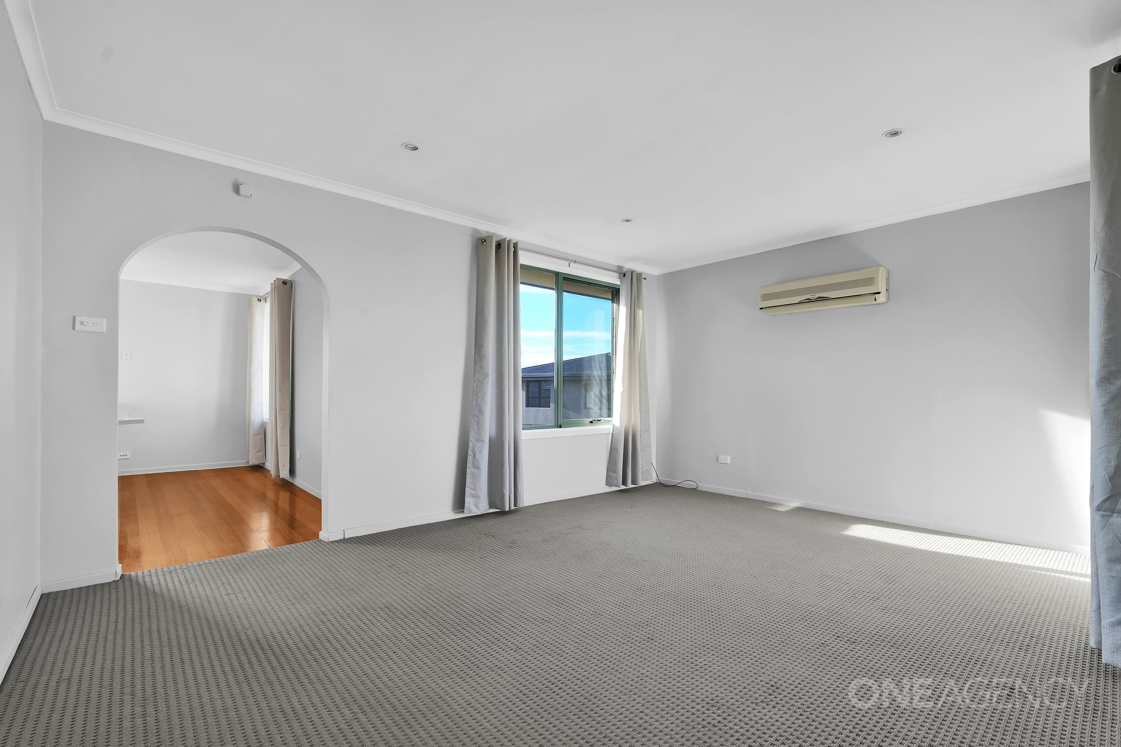 31 Flinders Drive, Somerset, Somerset - Thumbnail 6