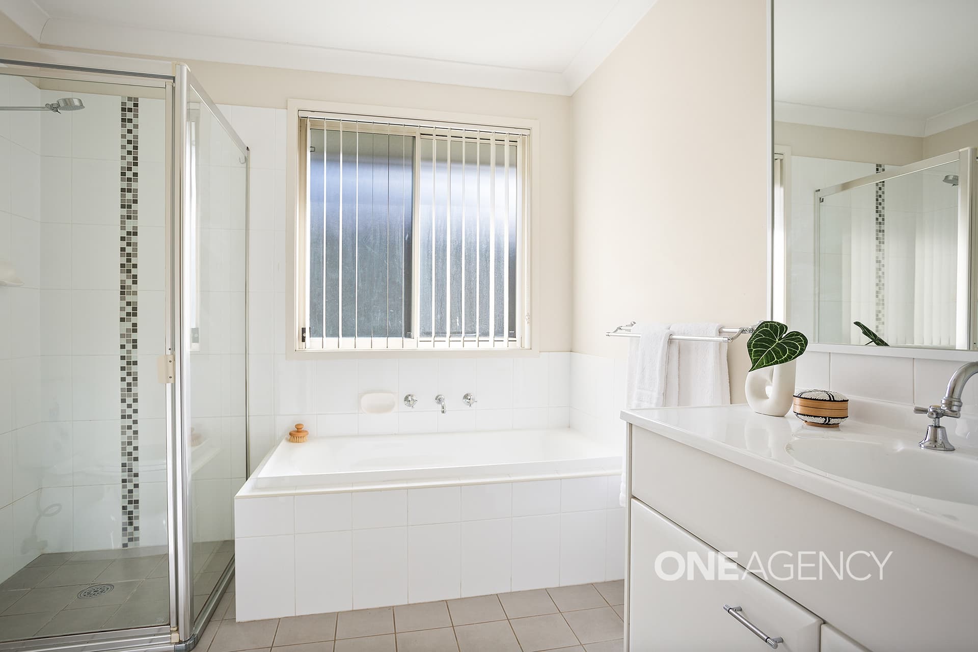 5 Greenpark Lane, Haywards Bay, Haywards Bay - Thumbnail 8