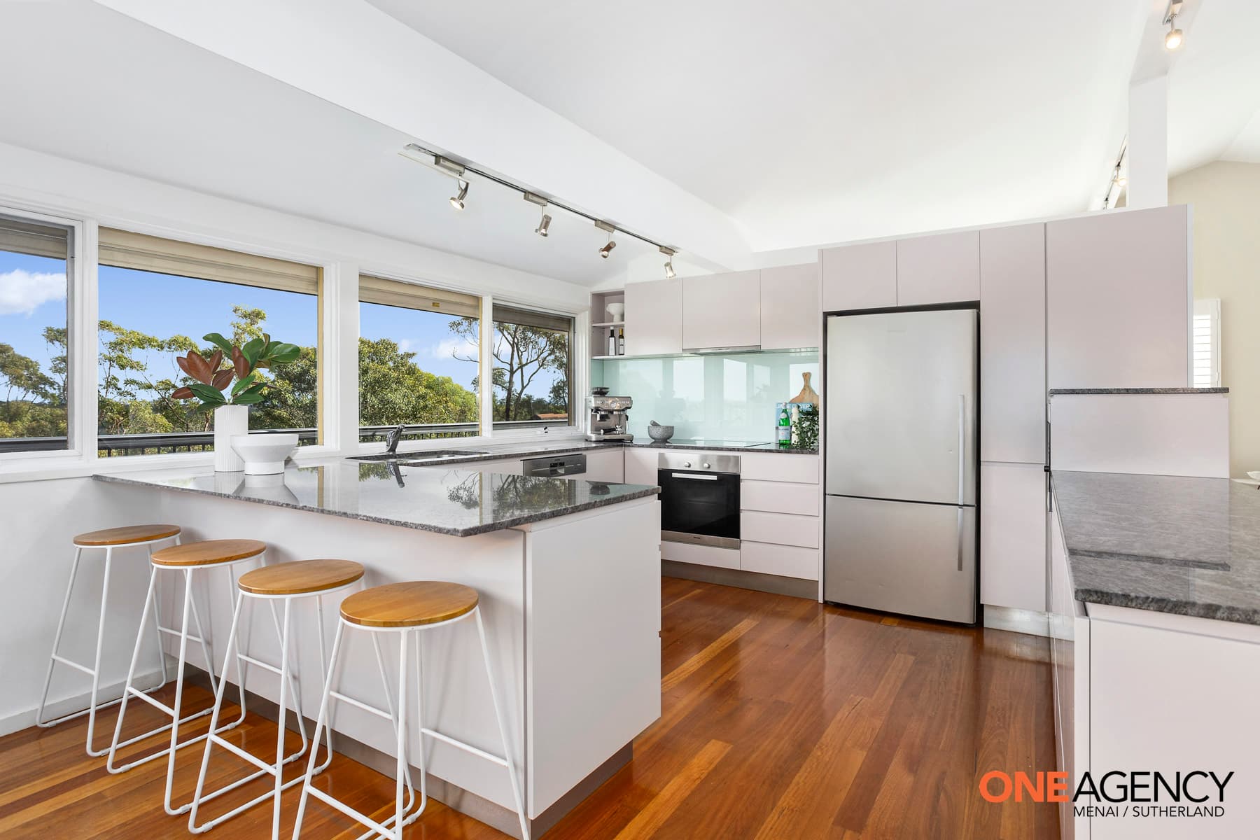 29 Barnes Crescent, Menai, Menai - Thumbnail 3
