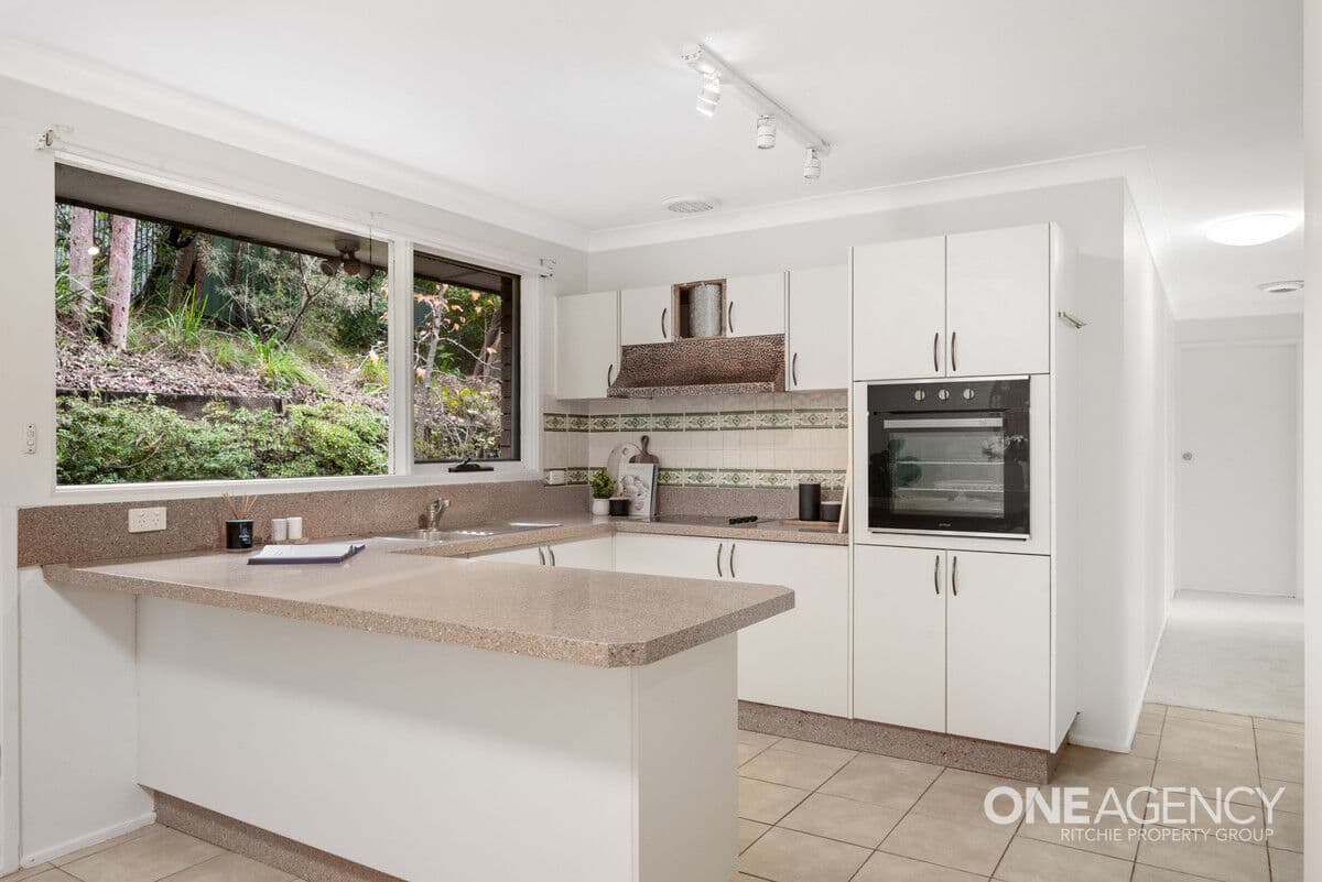 10 Anderson Avenue, Bullaburra, Bullaburra - Thumbnail 3