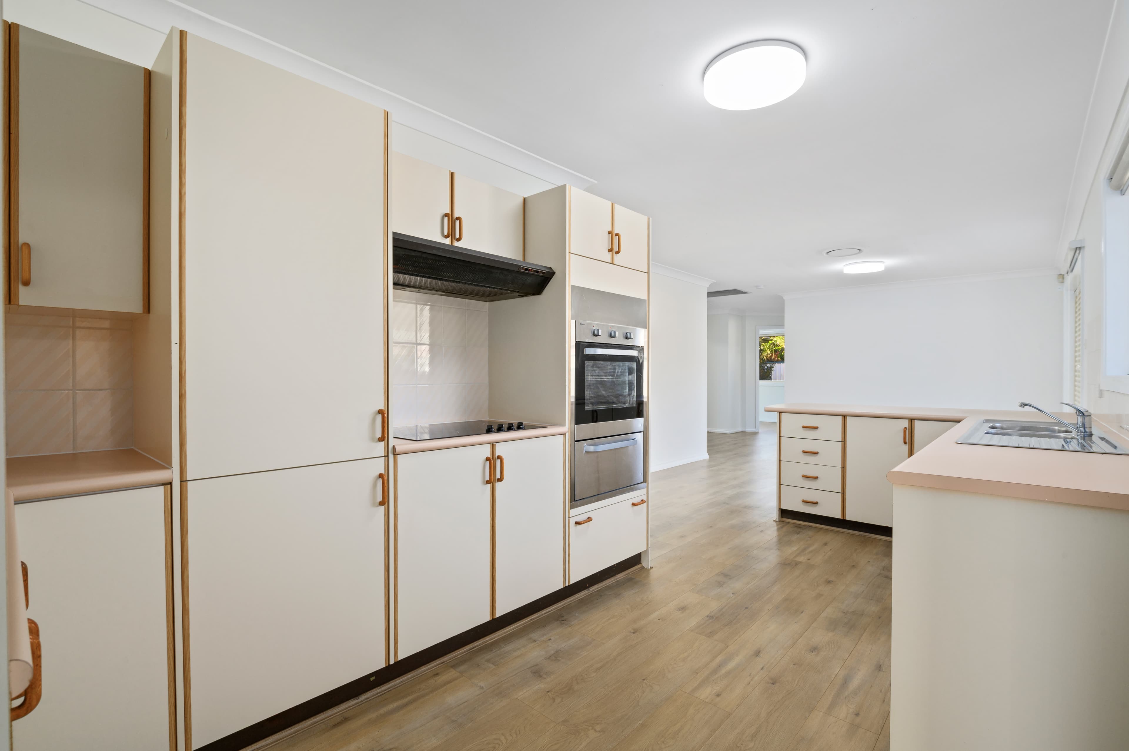 36 Epsom Road, Chipping Norton, Chipping Norton - Thumbnail 3