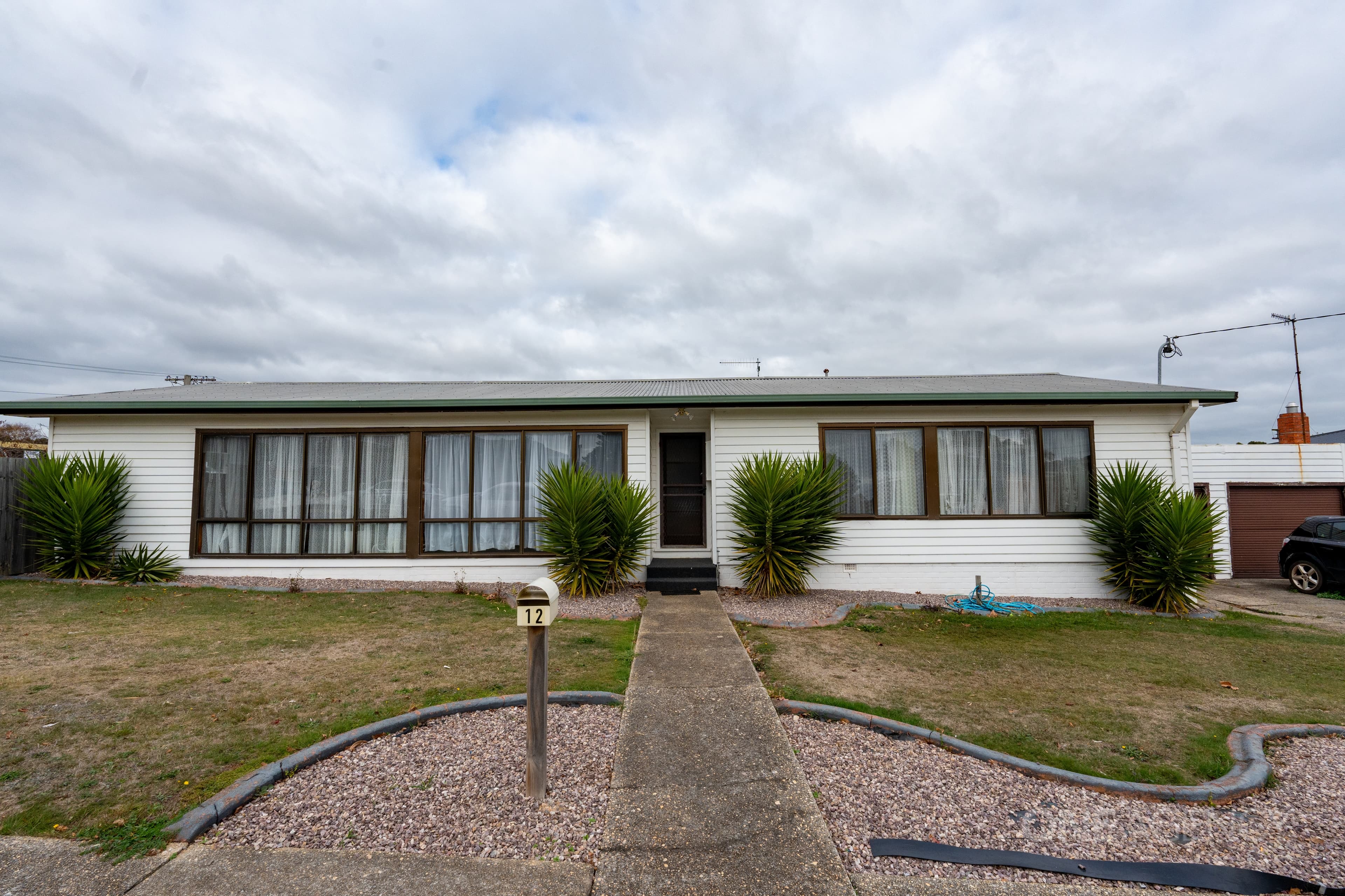 12 Van Diemens Crescent, Park Grove, Park Grove - Image 1
