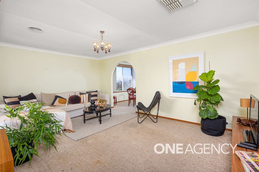 51 MERINDA Crescent, Kooringal, Kooringal - Thumbnail 3
