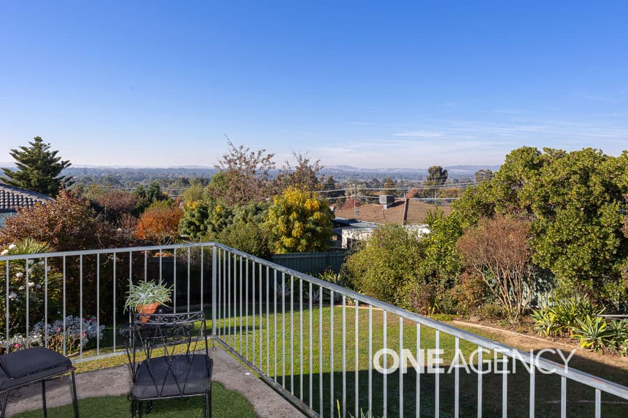 51 MERINDA Crescent, Kooringal, Kooringal - Image 1