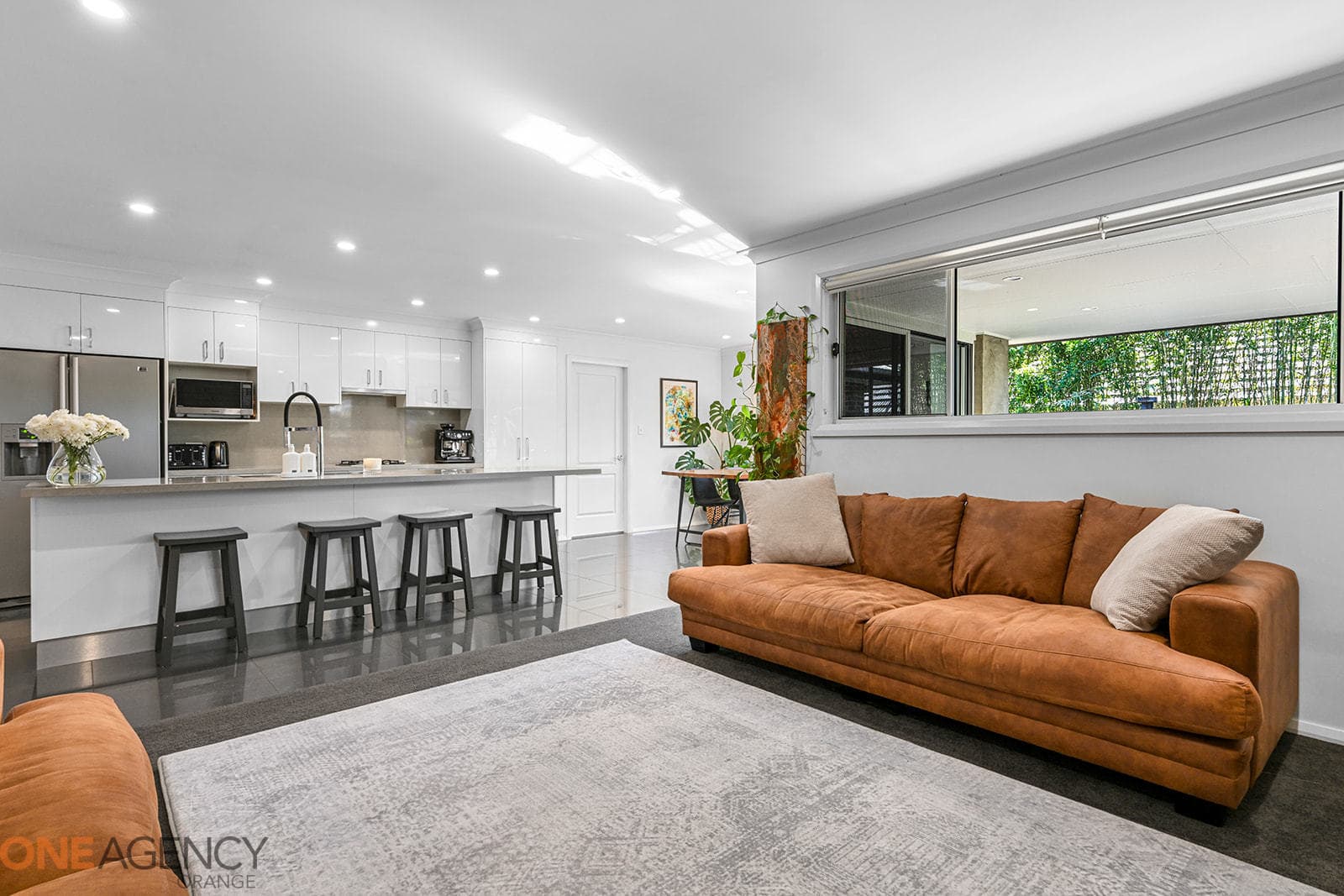 10 Robinson Court, Orange, Orange - Thumbnail 6