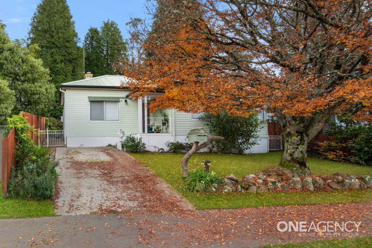 22 Mort Street, Katoomba, Katoomba - Thumbnail 2