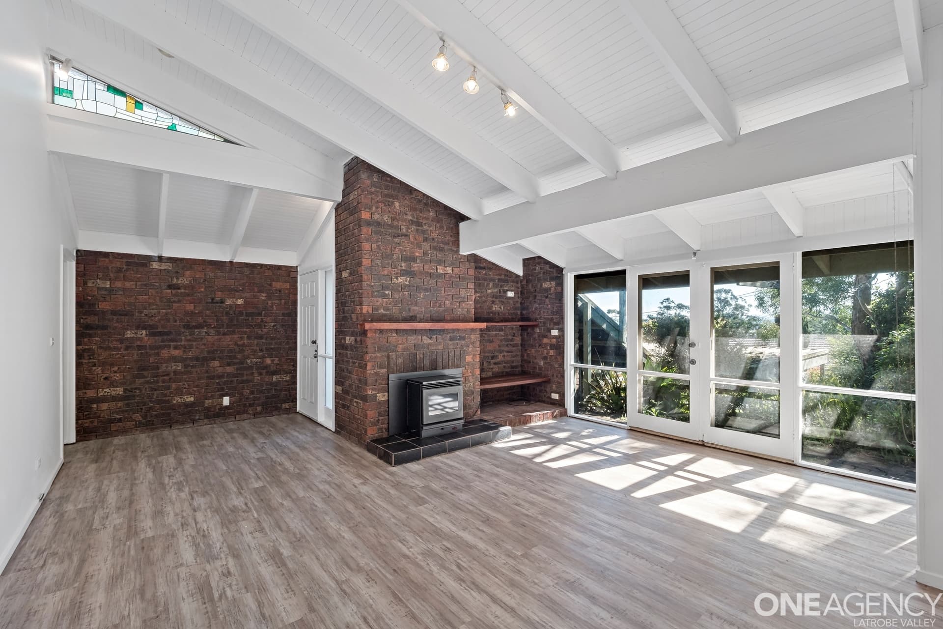 8 Fairway Drive, Yallourn, Yallourn - Thumbnail 3