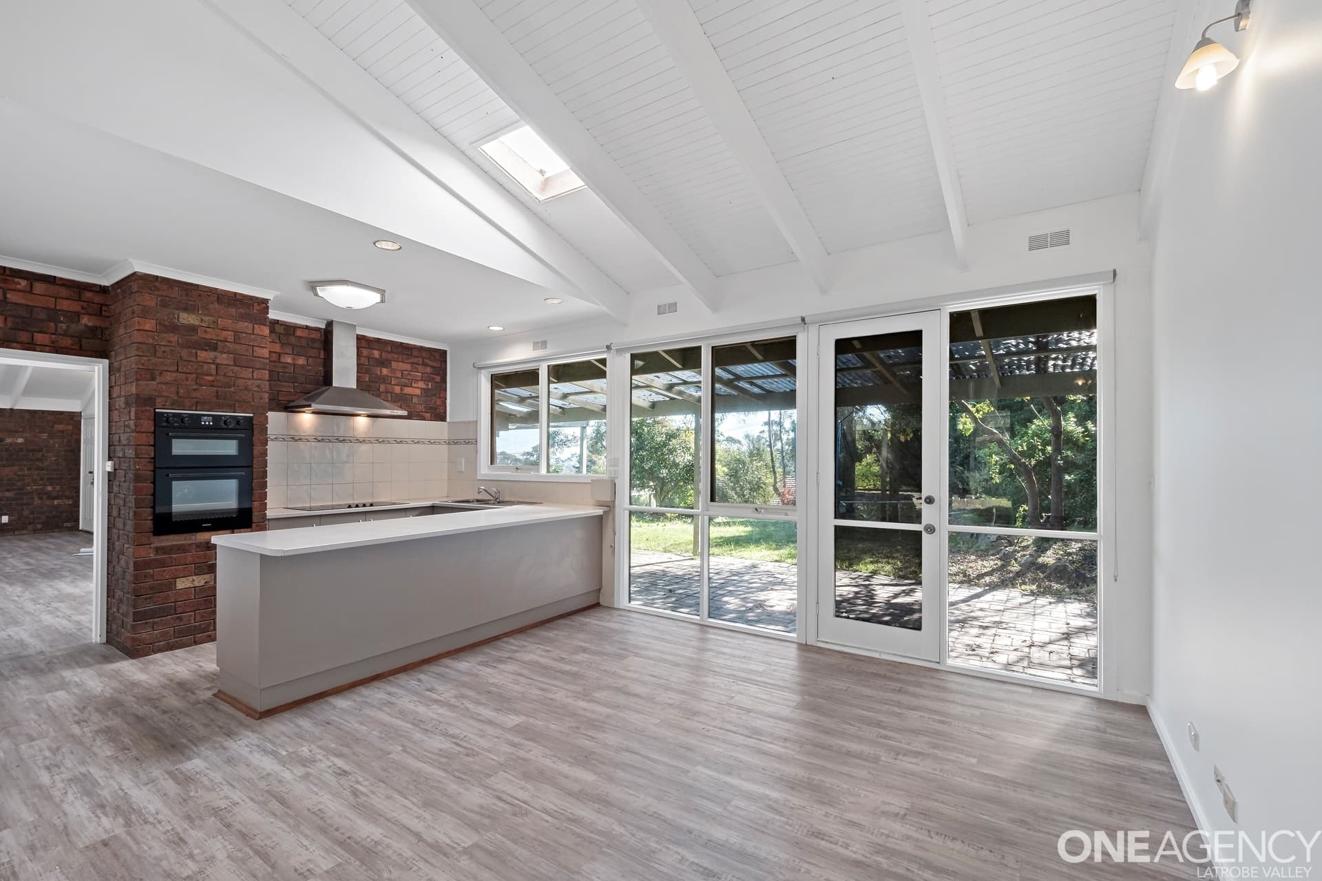 8 Fairway Drive, Yallourn, Yallourn - Thumbnail 5