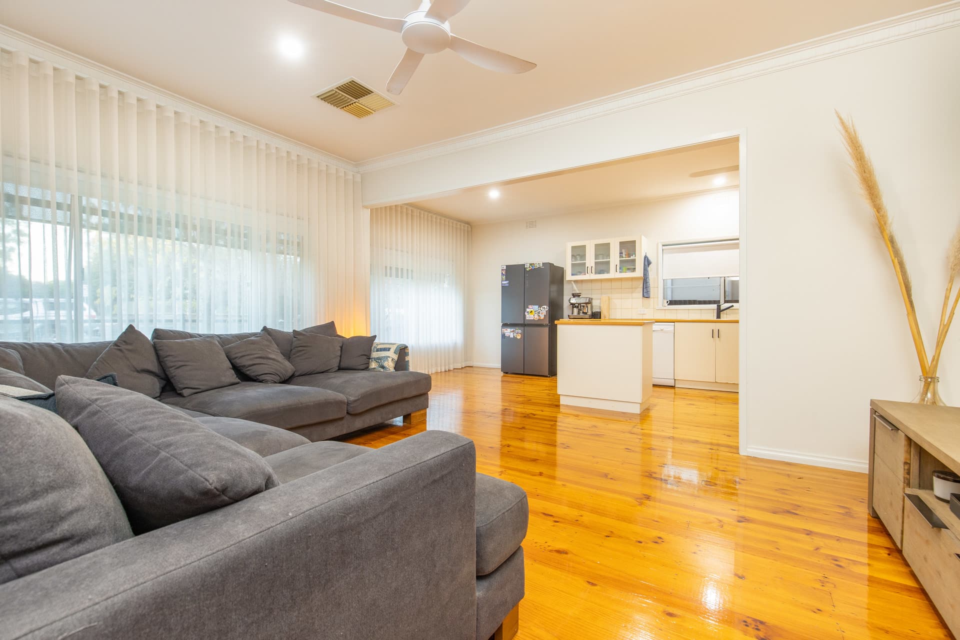 219 Walnut Avenue, Mildura, Mildura - Thumbnail 5