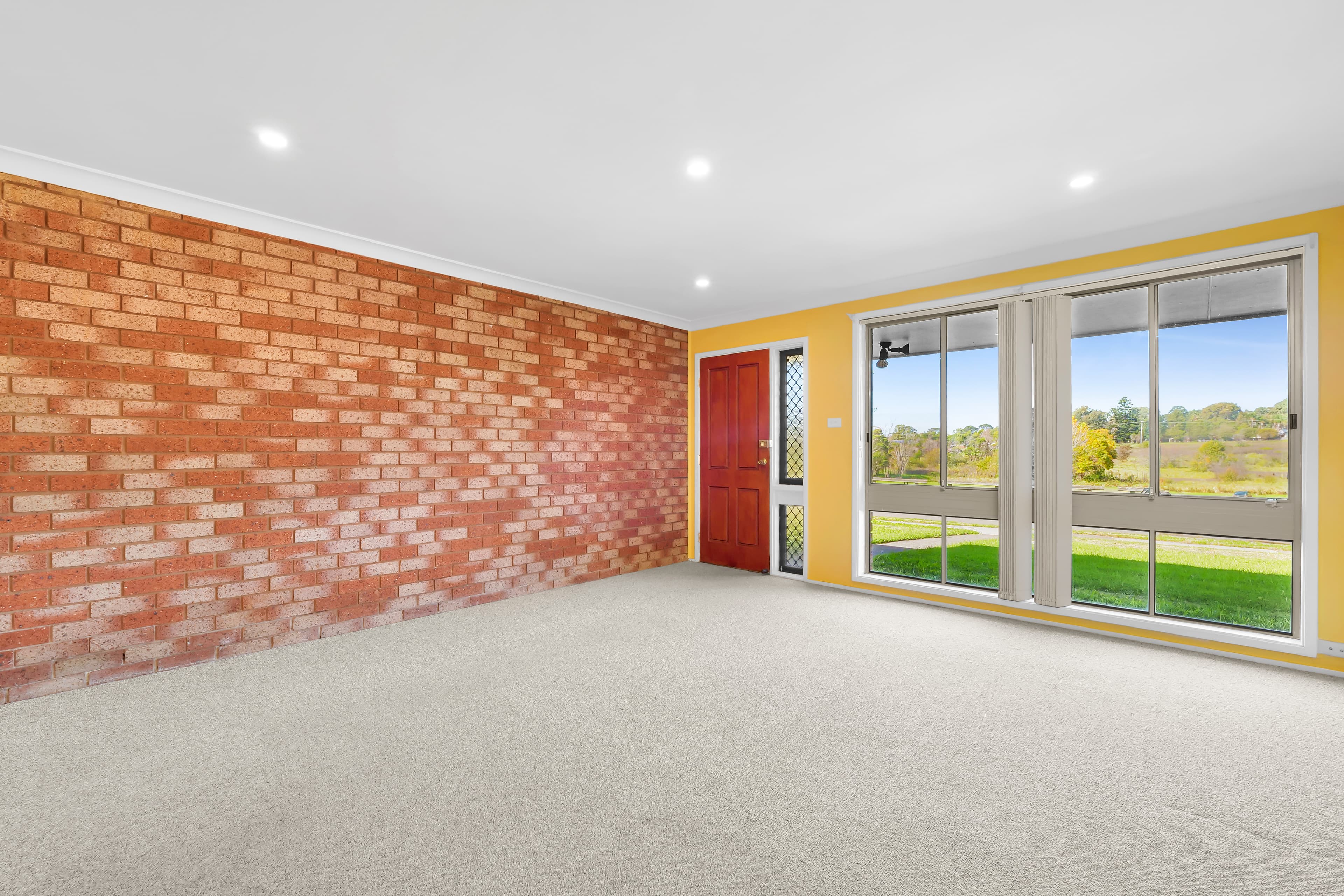 2/41 Cochrane Street, Minto, Minto - Thumbnail 2