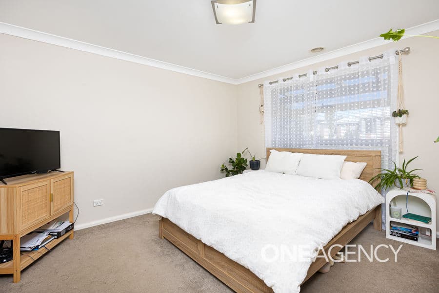 9 CHARLTON Street, Boorooma, Boorooma - Thumbnail 7