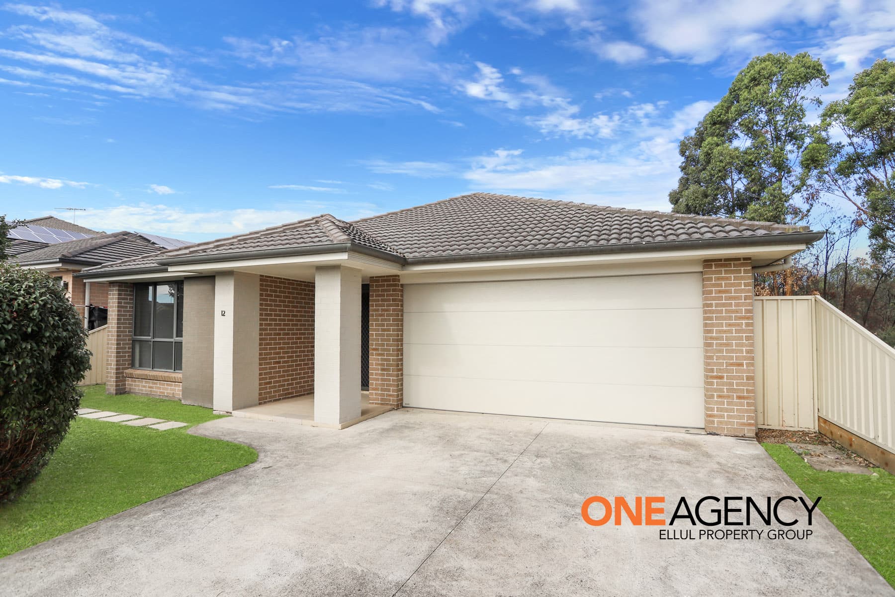 12 Rossini Drive, Hinchinbrook, Hinchinbrook - Image 1