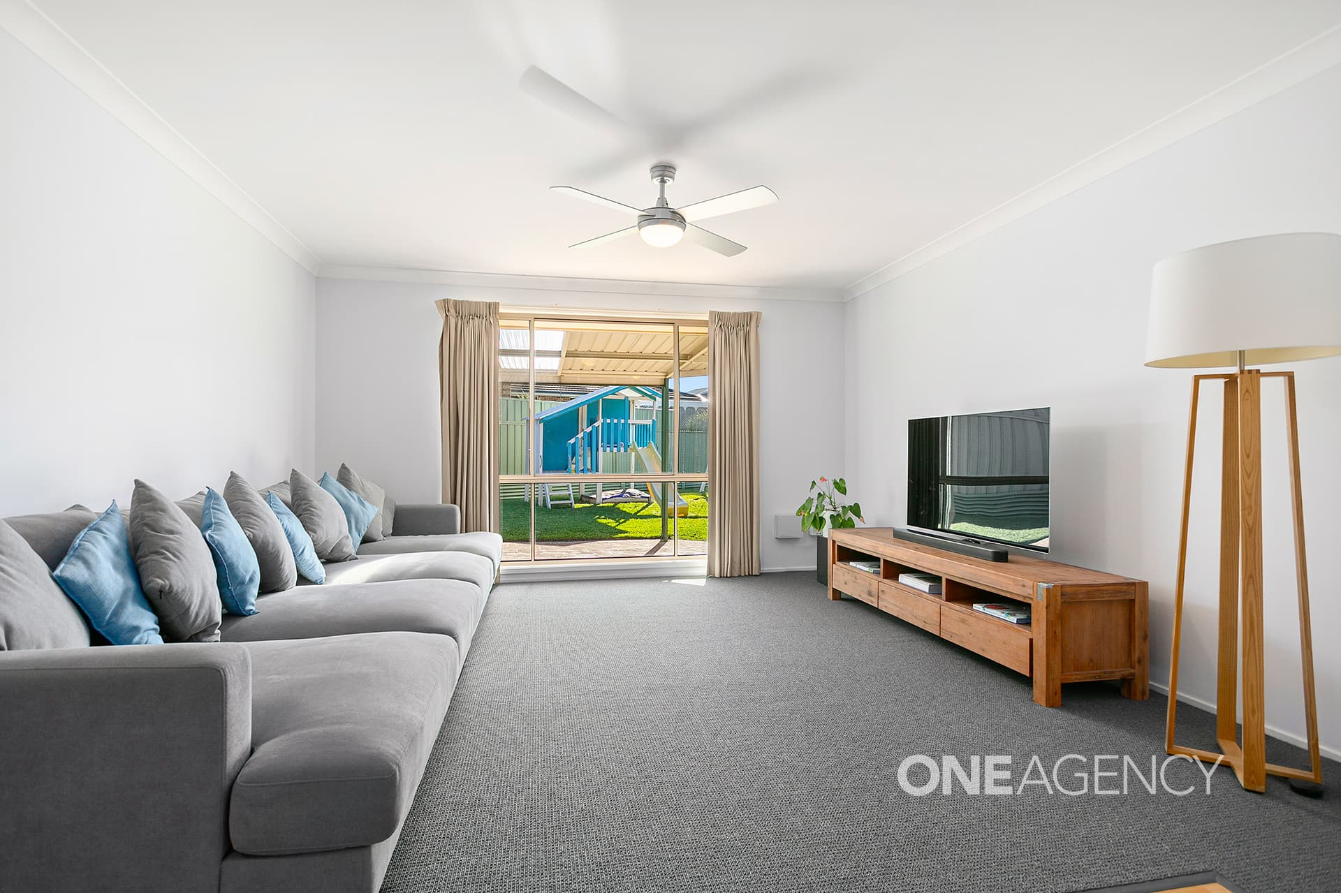 16 Selwyn Grove, Horsley, Horsley - Thumbnail 2