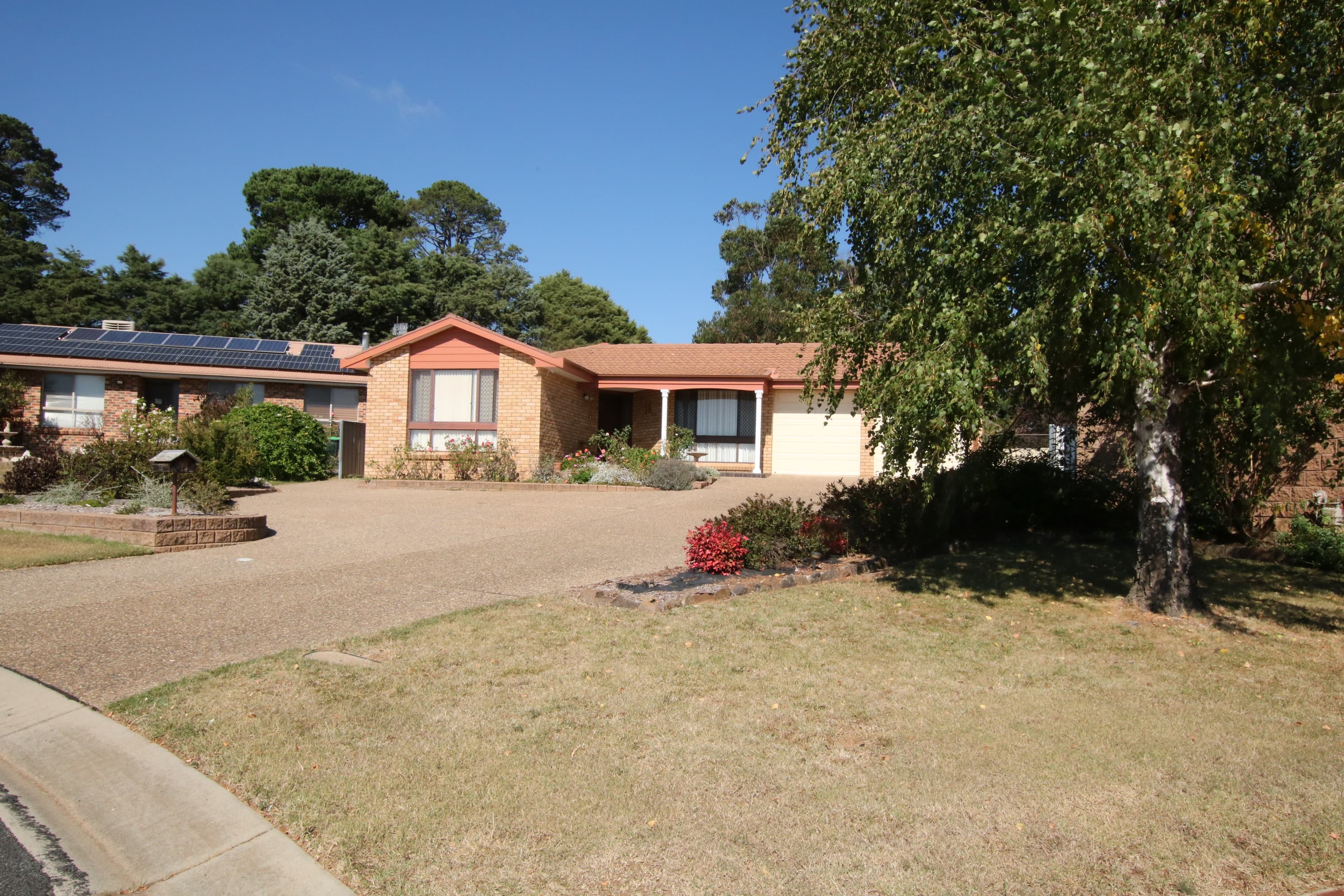 10 Nioka Place, Cooma, Cooma - Thumbnail 2