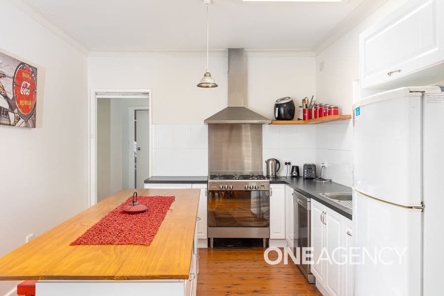 24 TURNER Street, Turvey Park, Turvey Park - Thumbnail 4