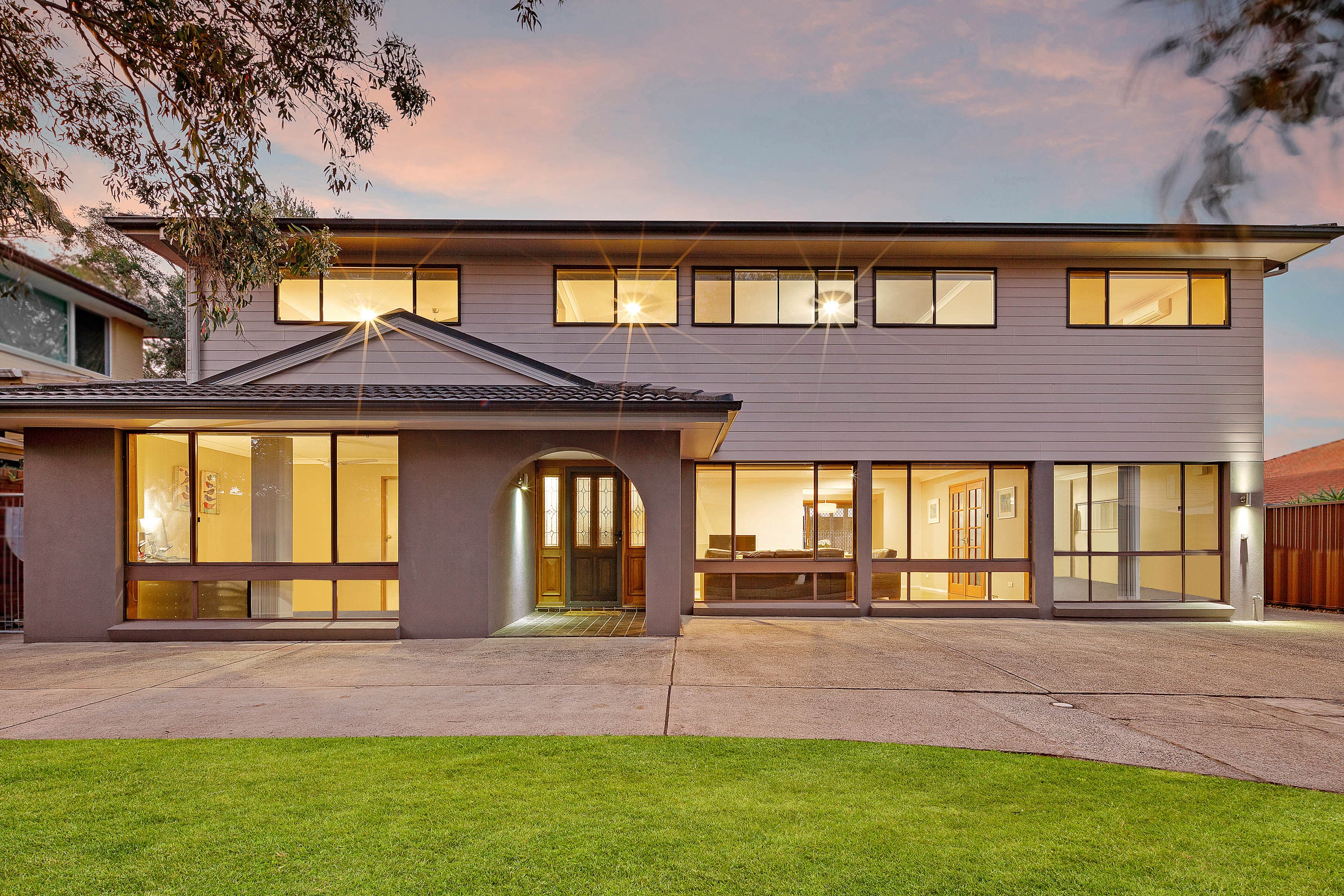 17 Byron Place, Illawong, Illawong - Image 1