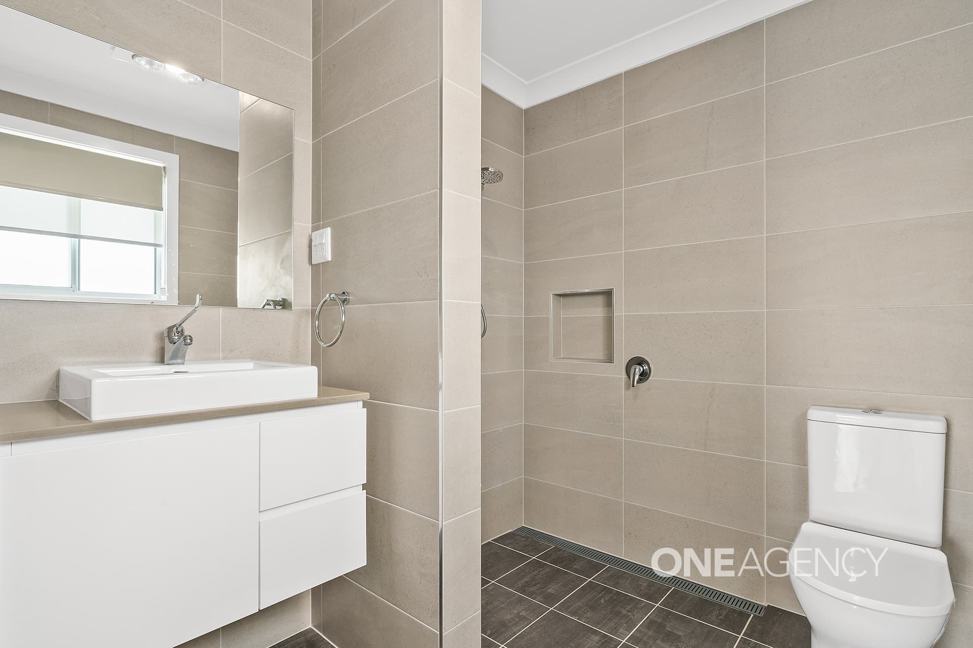 2 Gunbar Way, Nowra, Nowra - Thumbnail 8