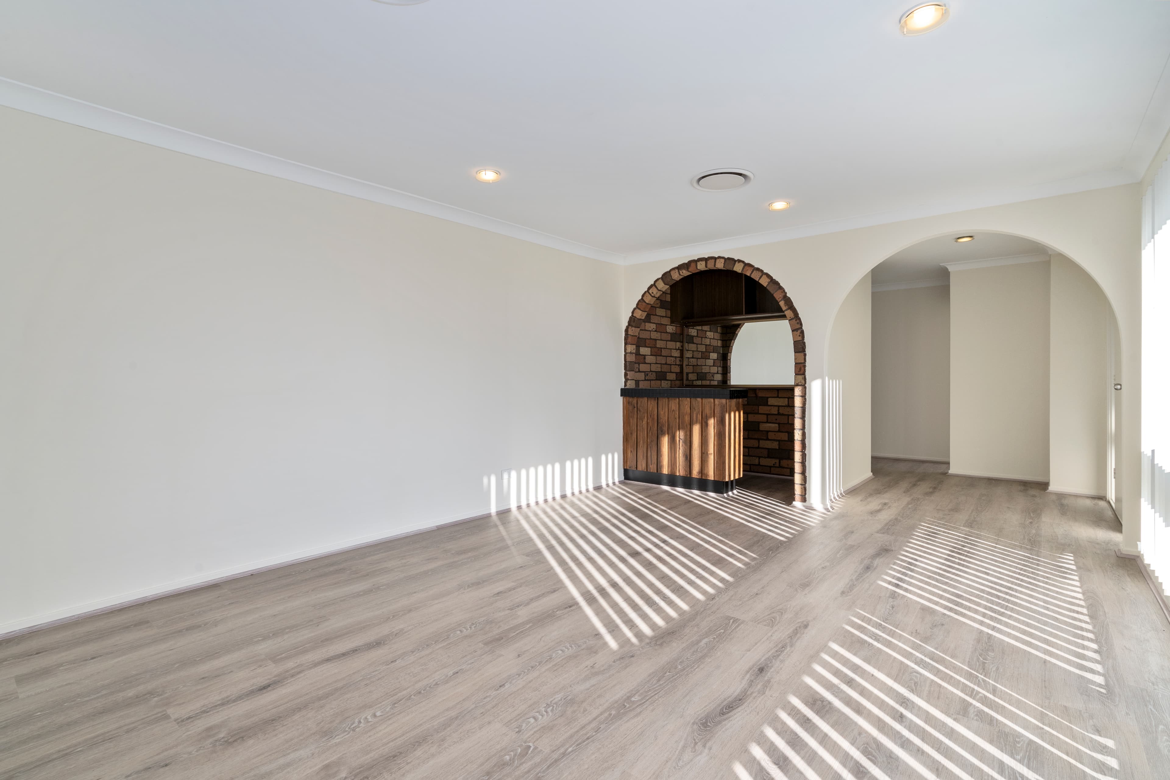 8 Lady Penrhyn Close, Lurnea, Lurnea - Thumbnail 2
