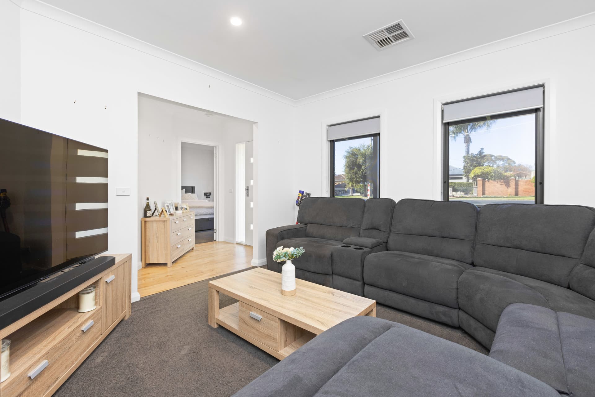 381 Walnut Avenue, Mildura, Mildura - Thumbnail 3
