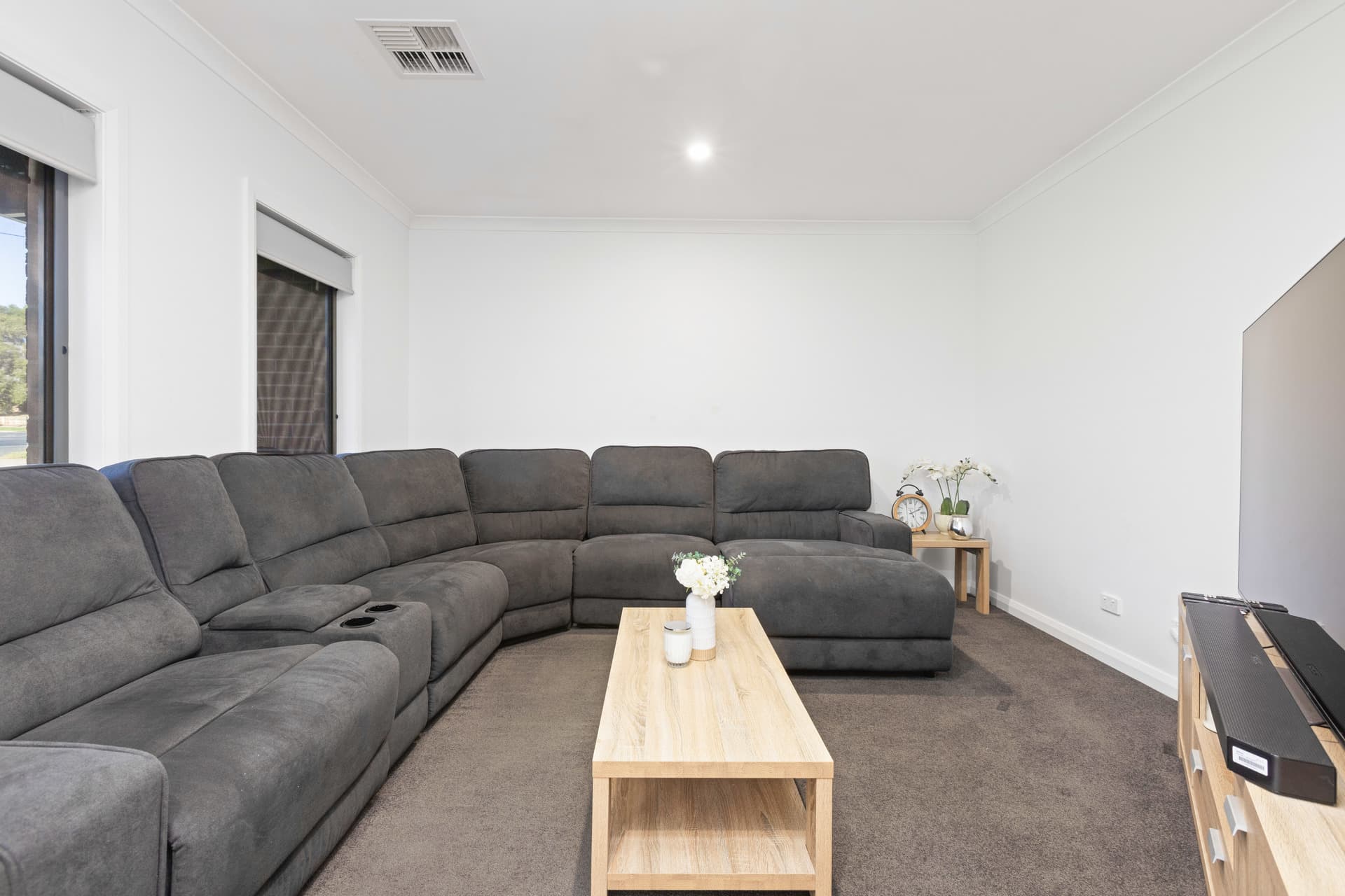 381 Walnut Avenue, Mildura, Mildura - Thumbnail 4