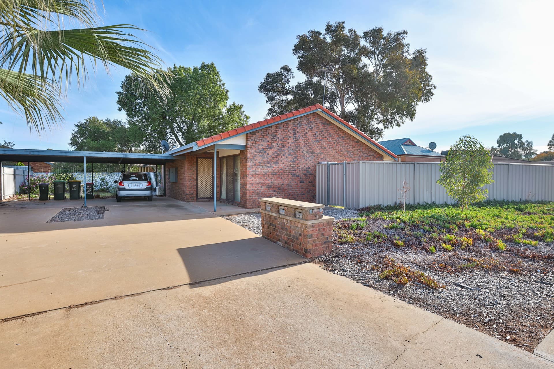 2/12 Eileen Street, Mildura, Mildura - Image 1